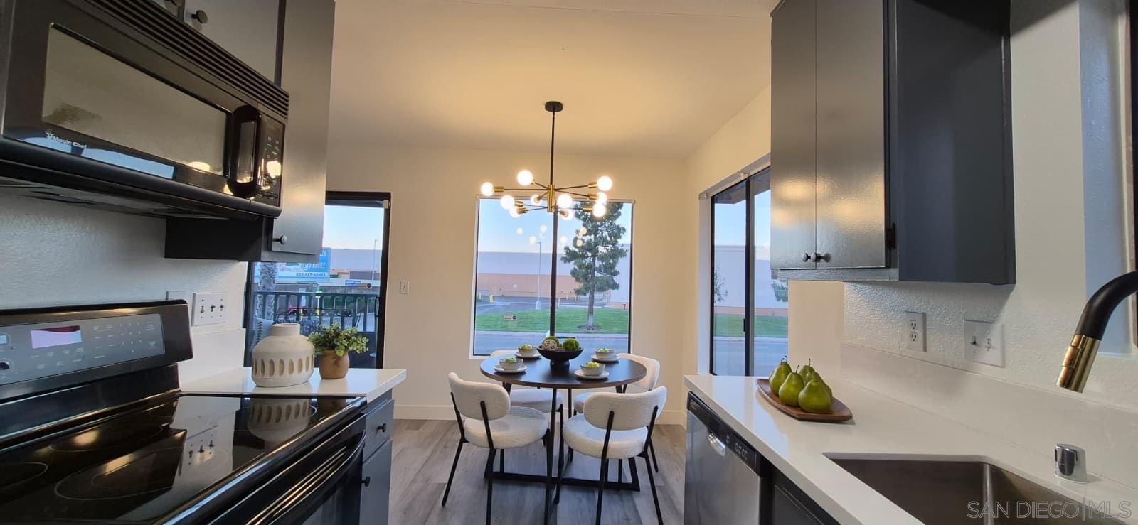 Detail Gallery Image 12 of 30 For 3207  Midway Dr.  #101,  San Diego,  CA 92110 - 1 Beds | 1 Baths