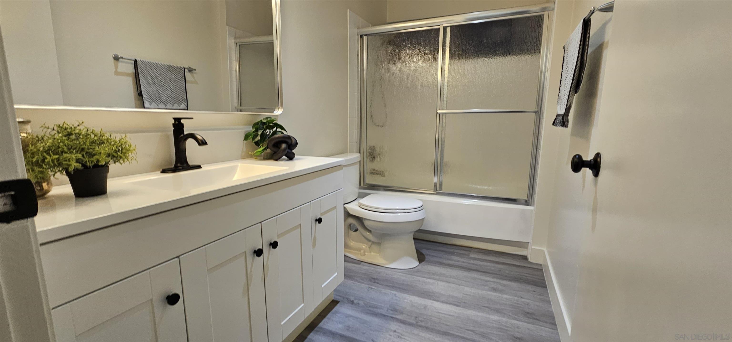 Detail Gallery Image 23 of 30 For 3207  Midway Dr.  #101,  San Diego,  CA 92110 - 1 Beds | 1 Baths