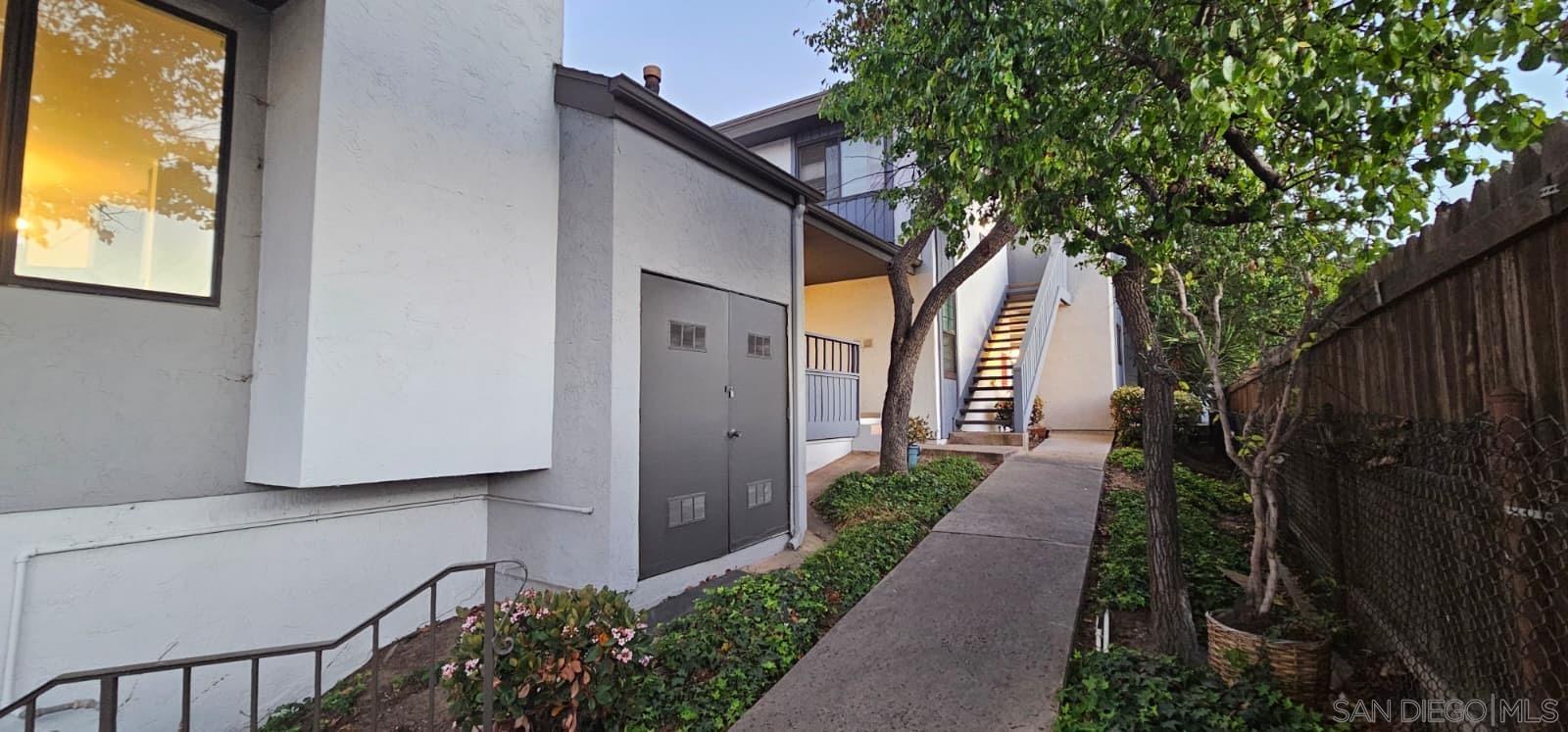 Detail Gallery Image 4 of 30 For 3207  Midway Dr.  #101,  San Diego,  CA 92110 - 1 Beds | 1 Baths