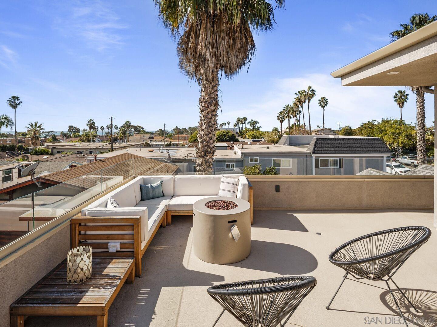 Detail Gallery Image 26 of 36 For 851-53  Sapphire, San Diego,  CA 92109 - 6 Beds | 7 Baths