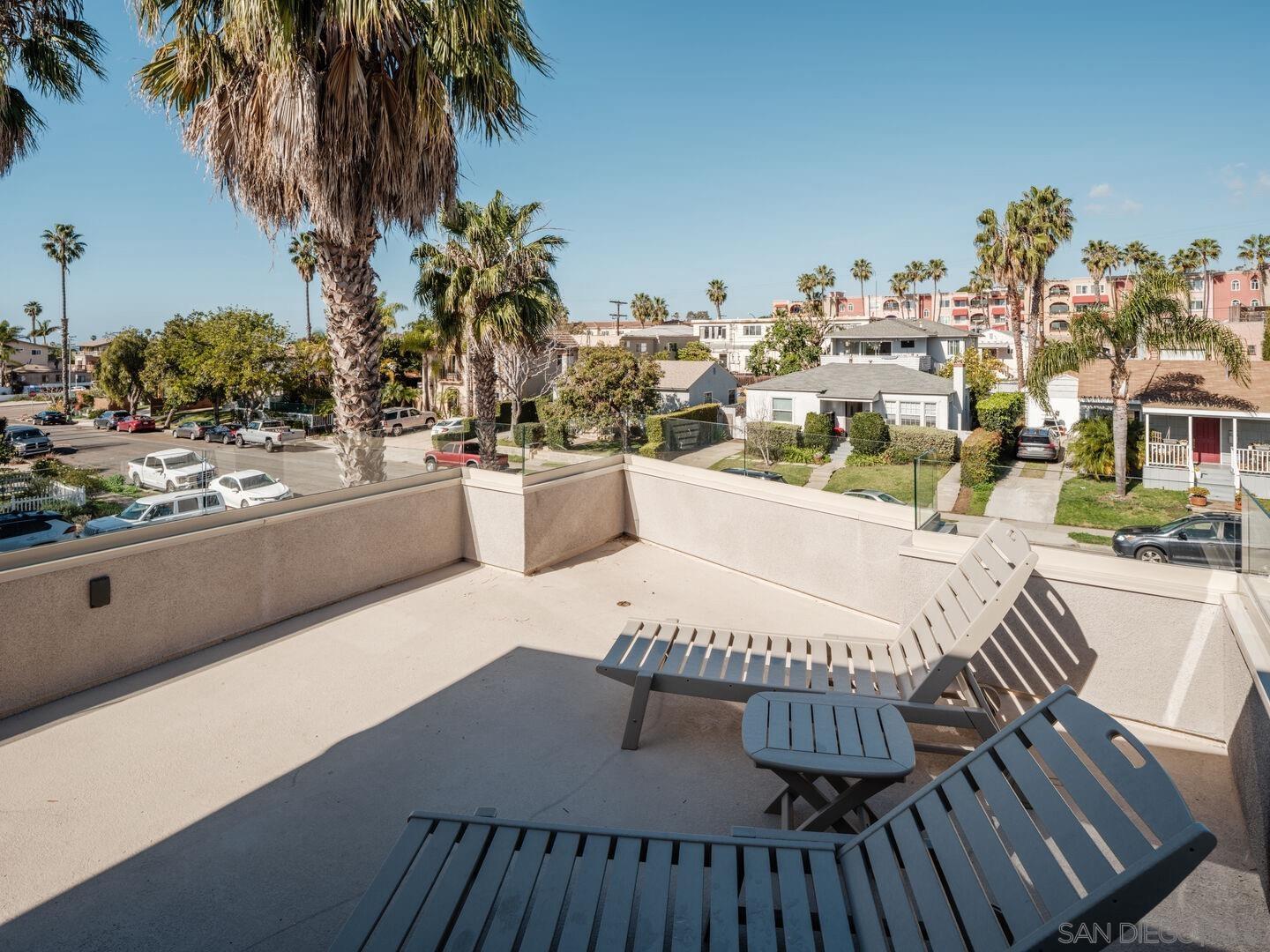 Detail Gallery Image 27 of 36 For 851-53  Sapphire, San Diego,  CA 92109 - 6 Beds | 7 Baths