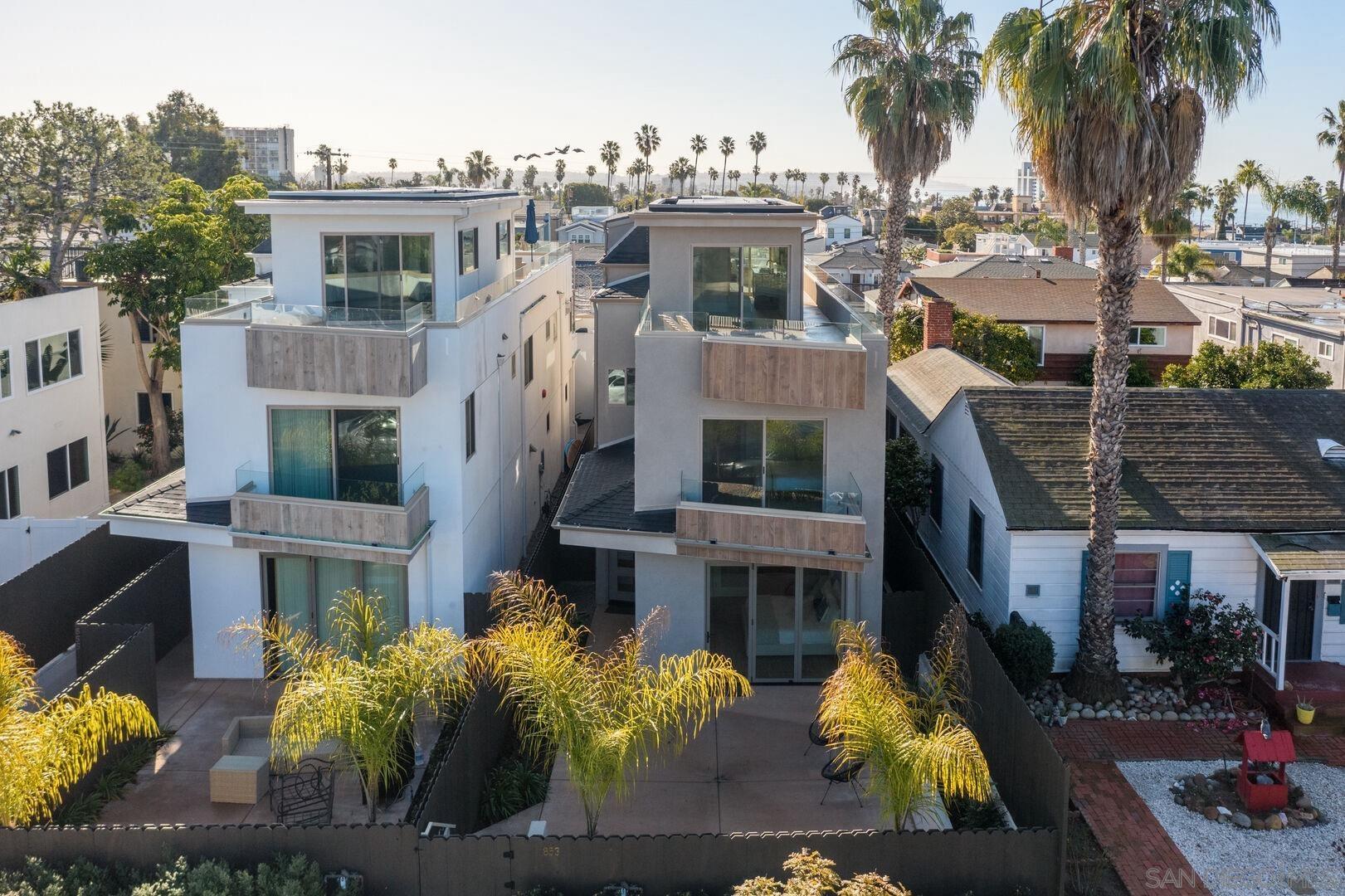 Detail Gallery Image 33 of 36 For 851-53  Sapphire, San Diego,  CA 92109 - 6 Beds | 7 Baths