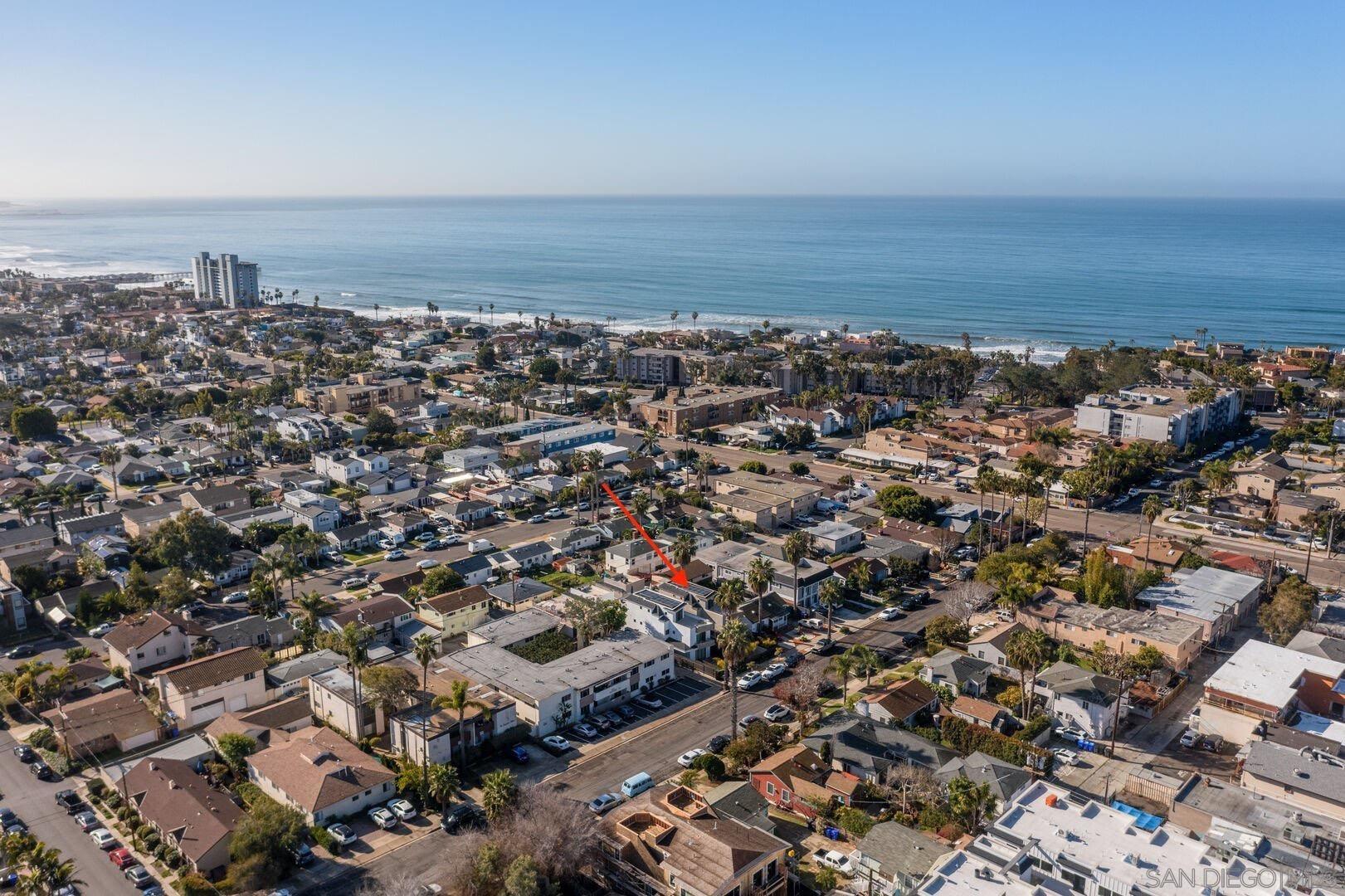 Detail Gallery Image 34 of 36 For 851-53  Sapphire, San Diego,  CA 92109 - 6 Beds | 7 Baths