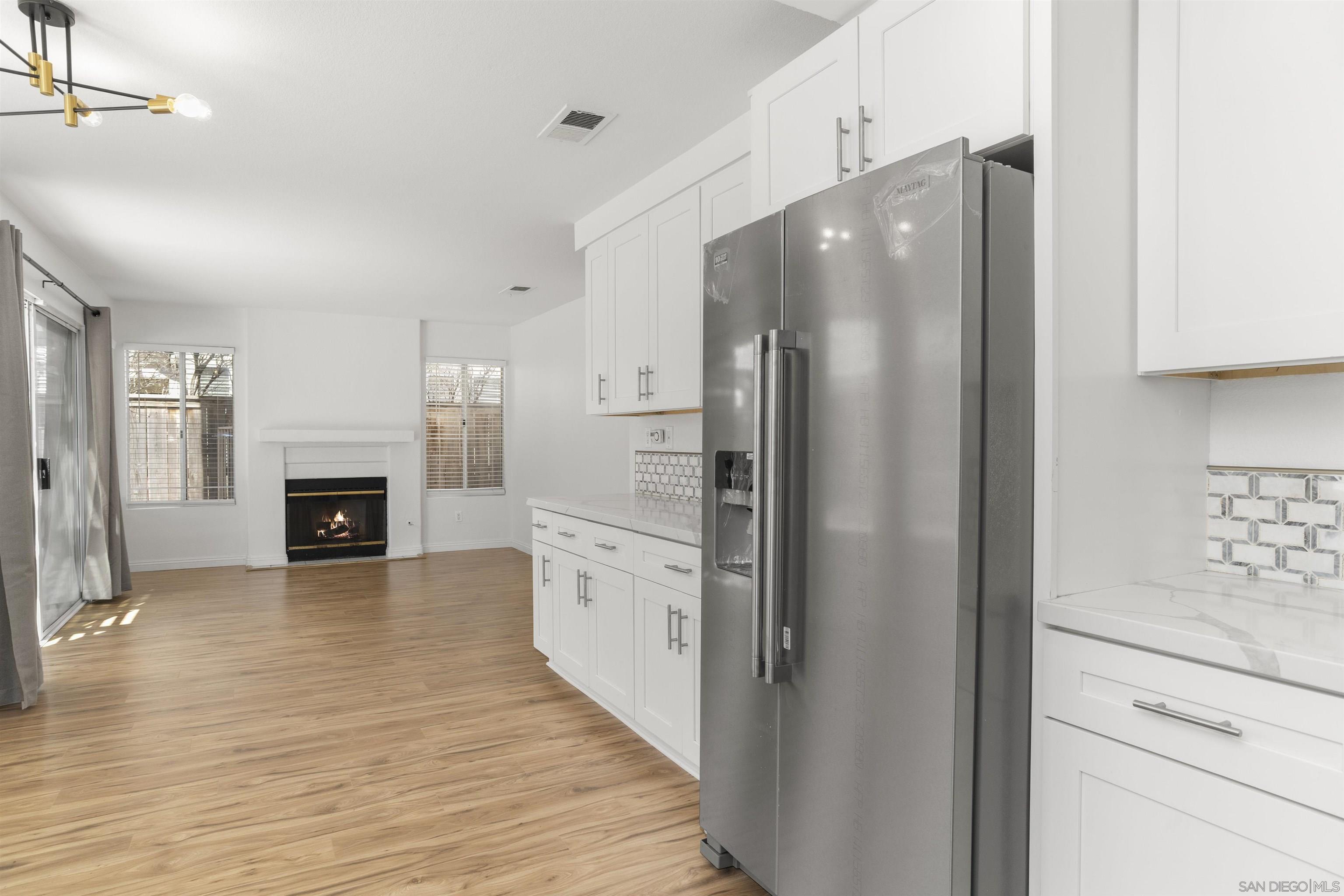 Detail Gallery Image 14 of 43 For 512  Avenida Blanco, San Marcos,  CA 92069 - 4 Beds | 3 Baths