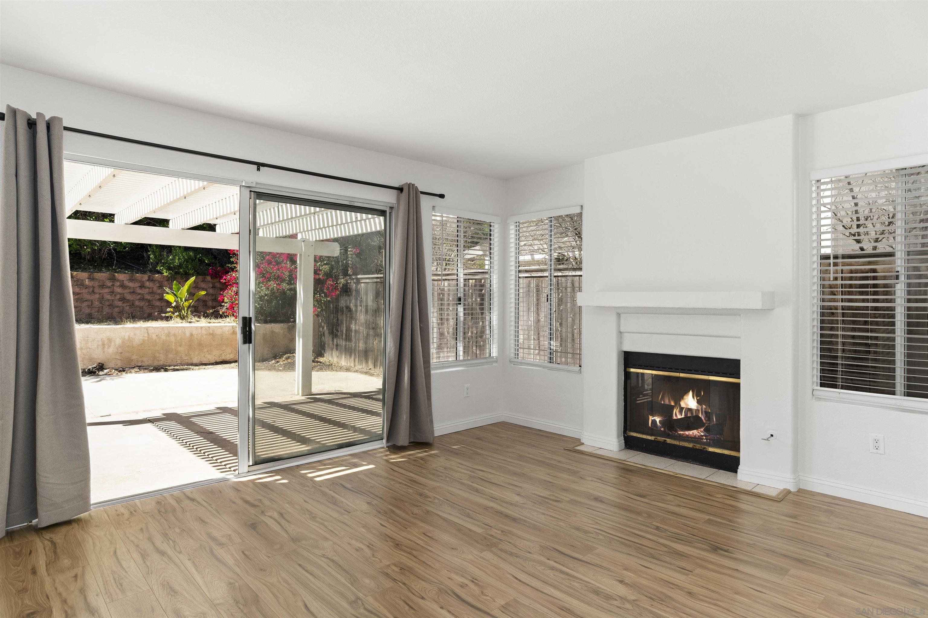 Detail Gallery Image 19 of 43 For 512  Avenida Blanco, San Marcos,  CA 92069 - 4 Beds | 3 Baths