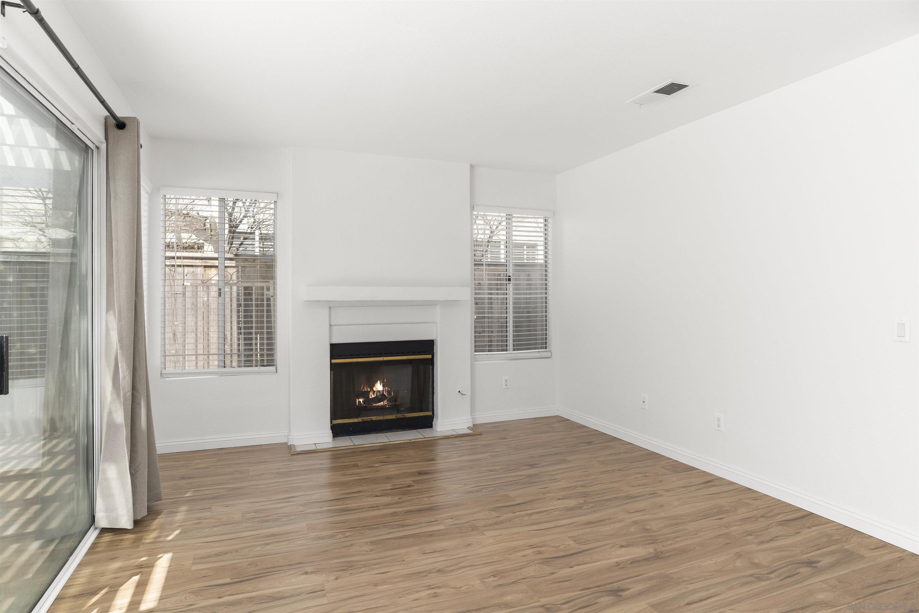 Detail Gallery Image 20 of 43 For 512  Avenida Blanco, San Marcos,  CA 92069 - 4 Beds | 3 Baths