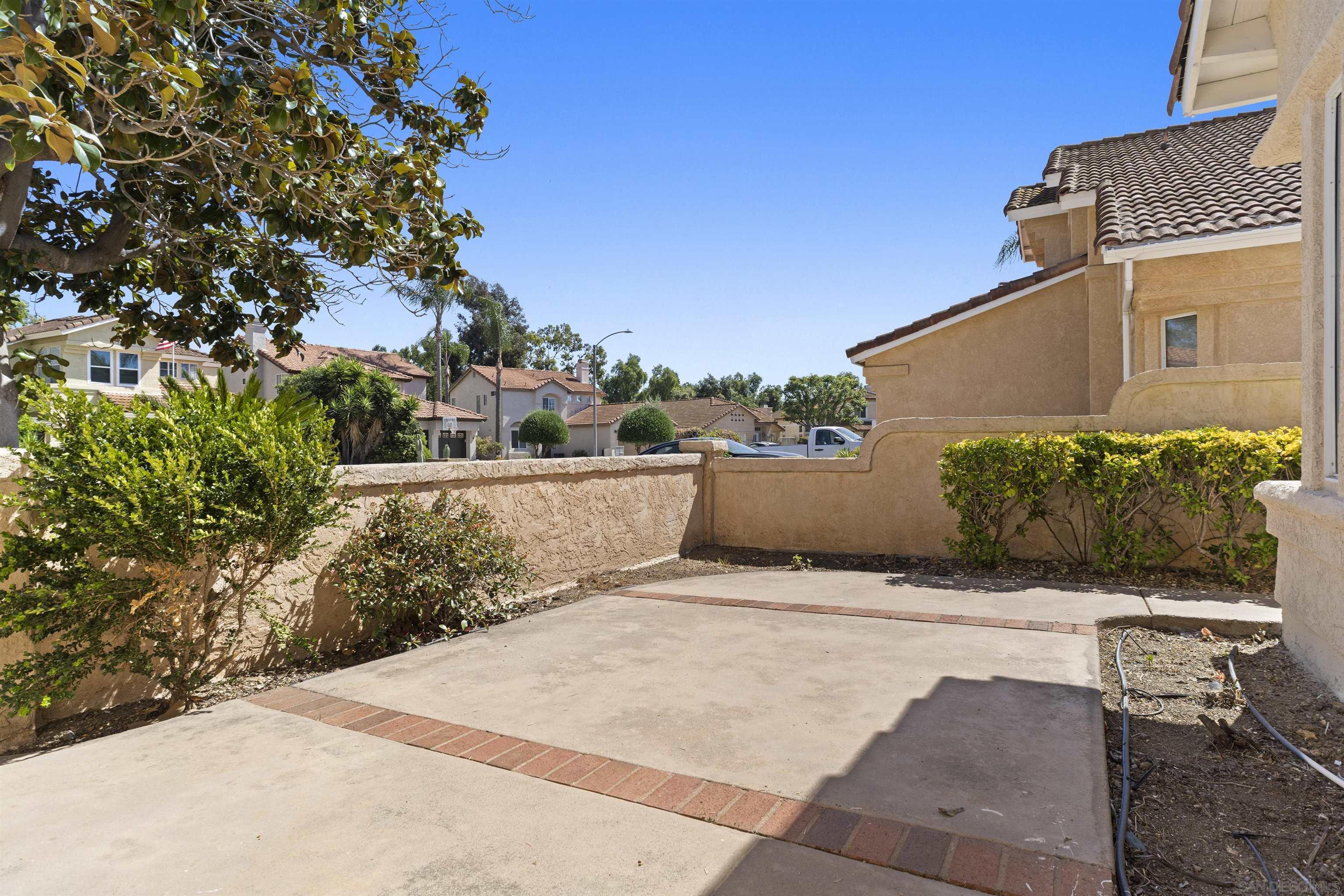 Detail Gallery Image 3 of 43 For 512  Avenida Blanco, San Marcos,  CA 92069 - 4 Beds | 3 Baths