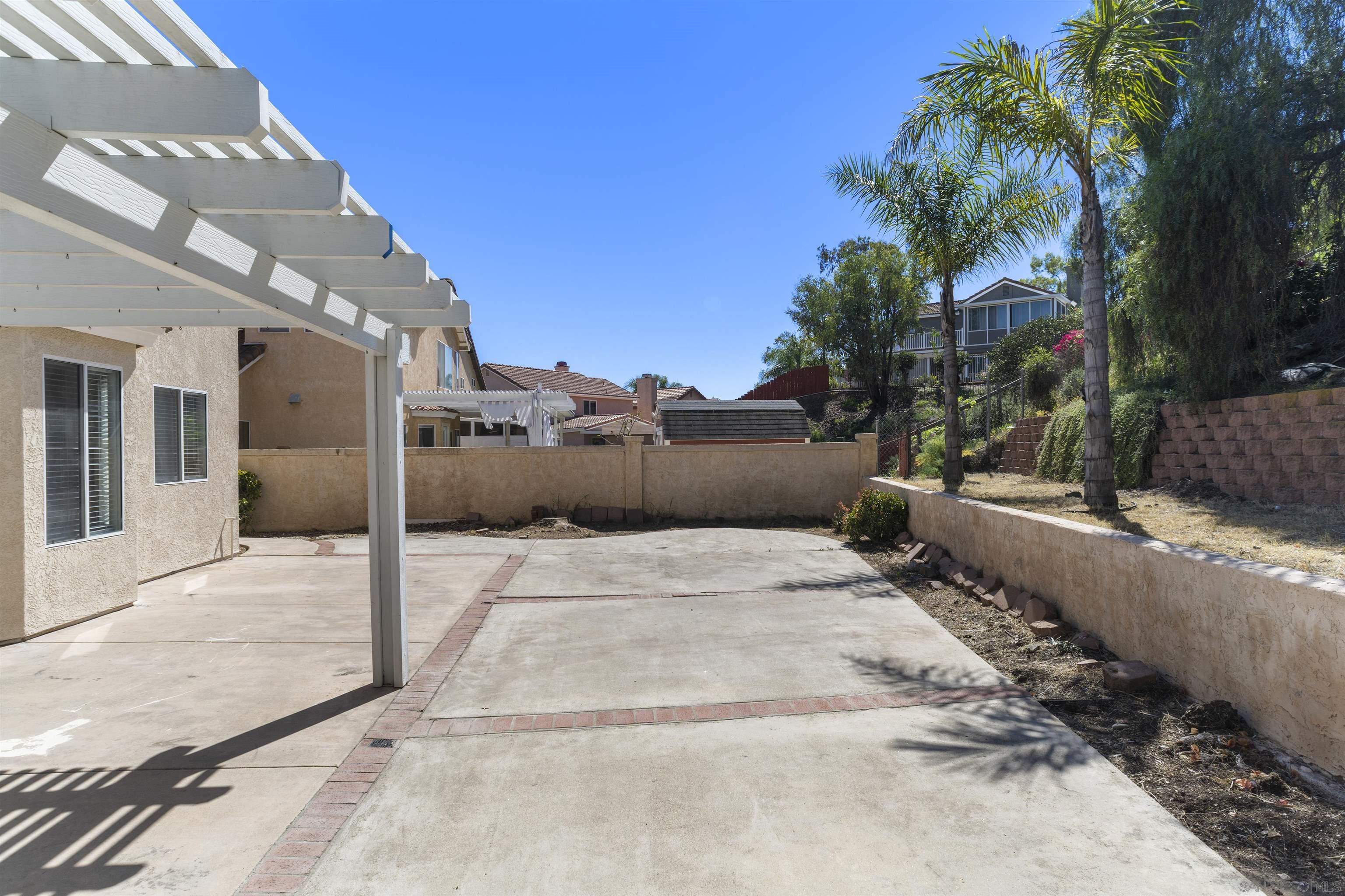 Detail Gallery Image 40 of 43 For 512  Avenida Blanco, San Marcos,  CA 92069 - 4 Beds | 3 Baths