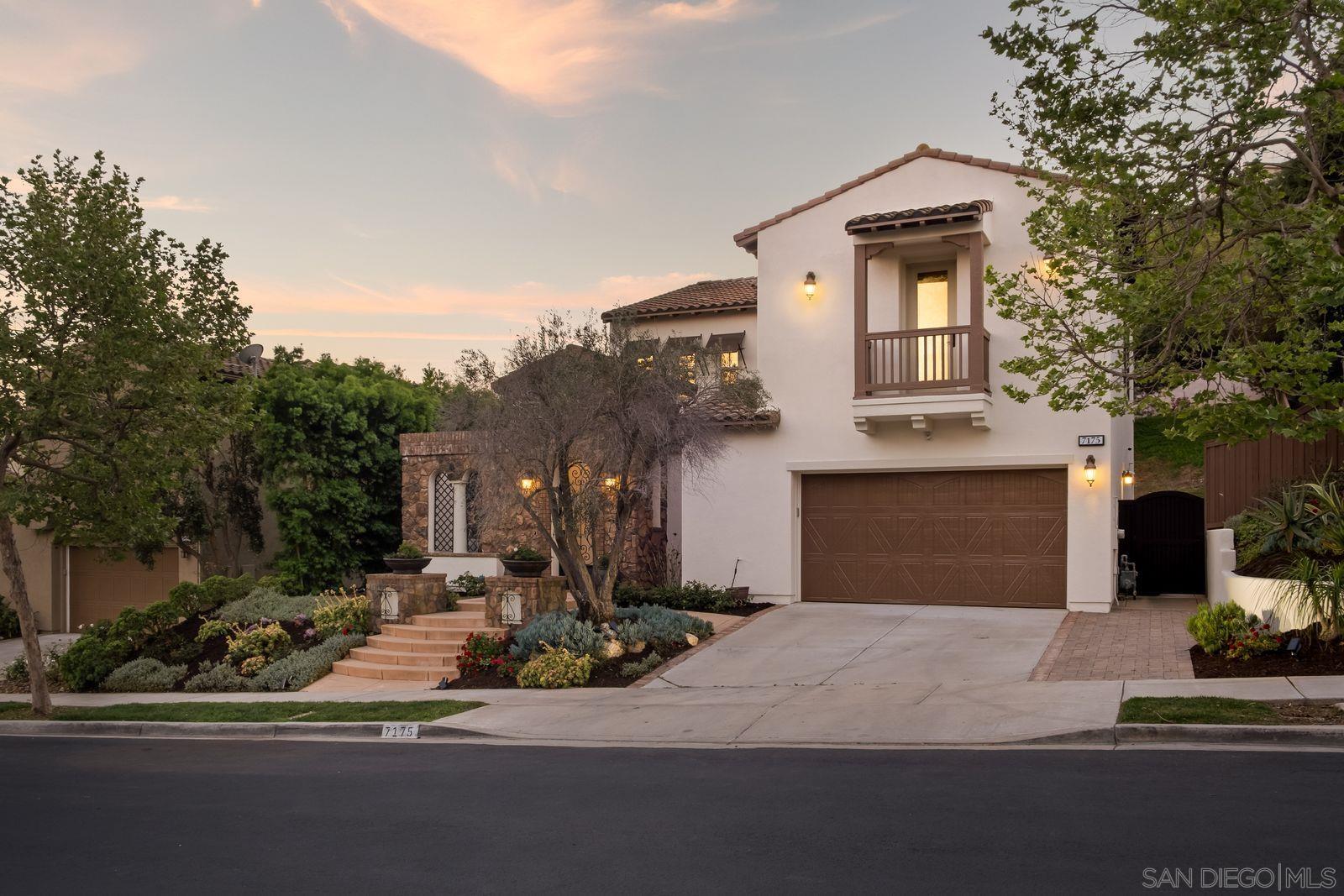 Detail Gallery Image 2 of 44 For 7175  Sitio Caballero, Carlsbad,  CA 92009 - 4 Beds | 3/1 Baths