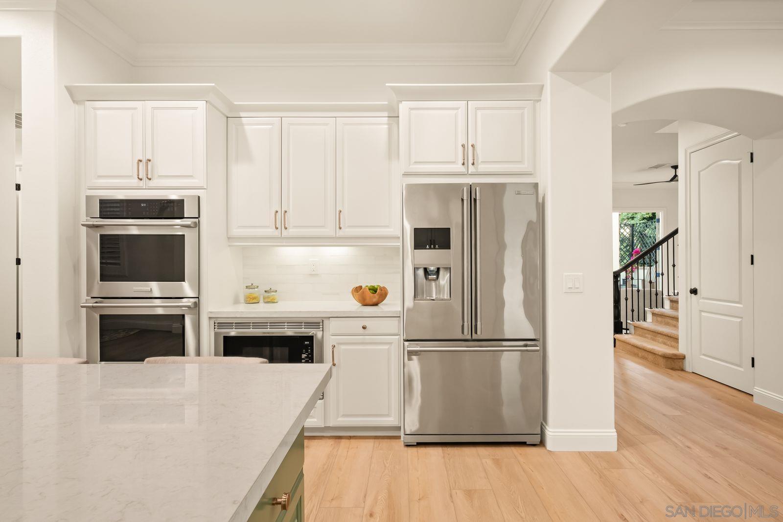 Detail Gallery Image 11 of 44 For 7175  Sitio Caballero, Carlsbad,  CA 92009 - 4 Beds | 3/1 Baths