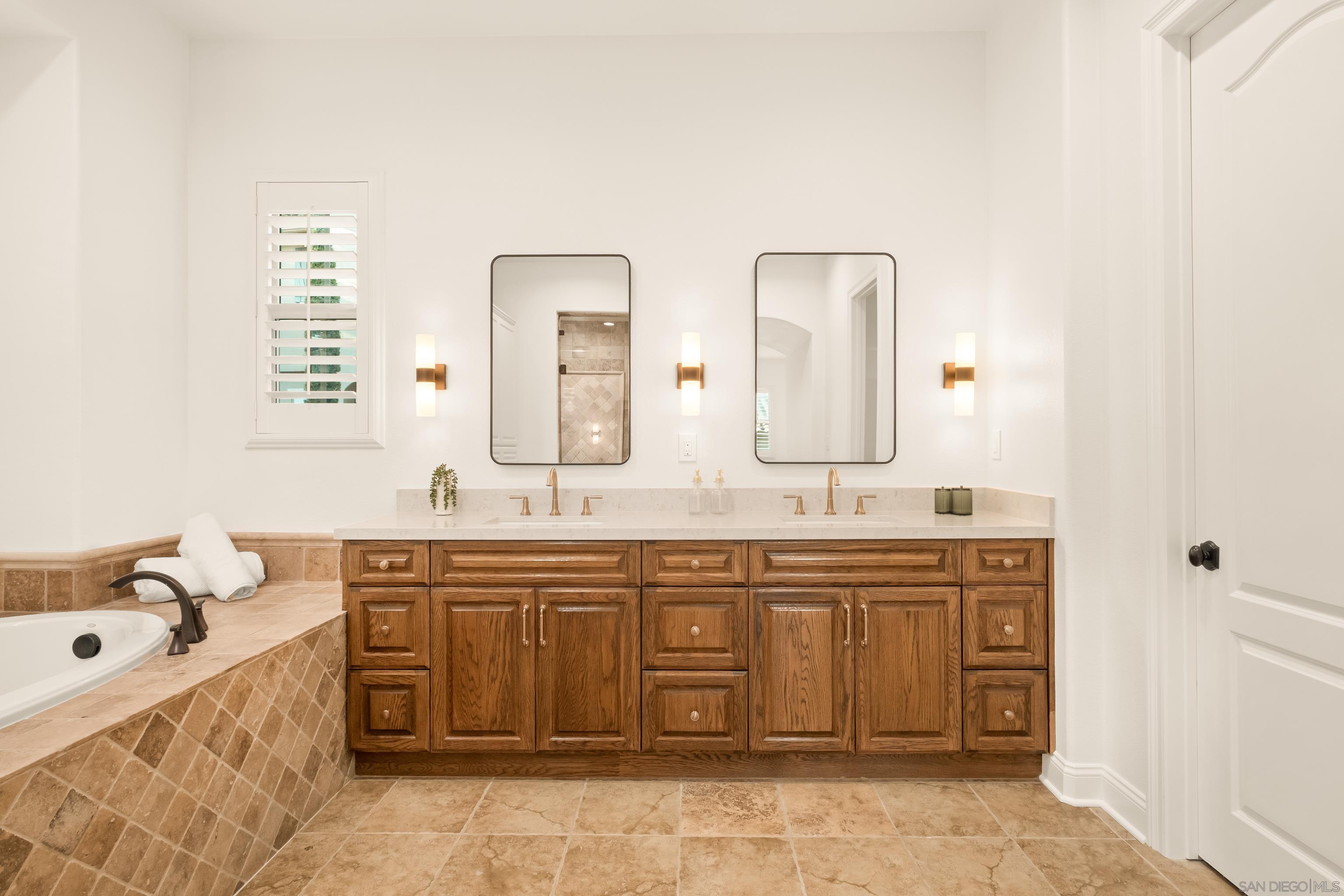 Detail Gallery Image 23 of 44 For 7175  Sitio Caballero, Carlsbad,  CA 92009 - 4 Beds | 3/1 Baths