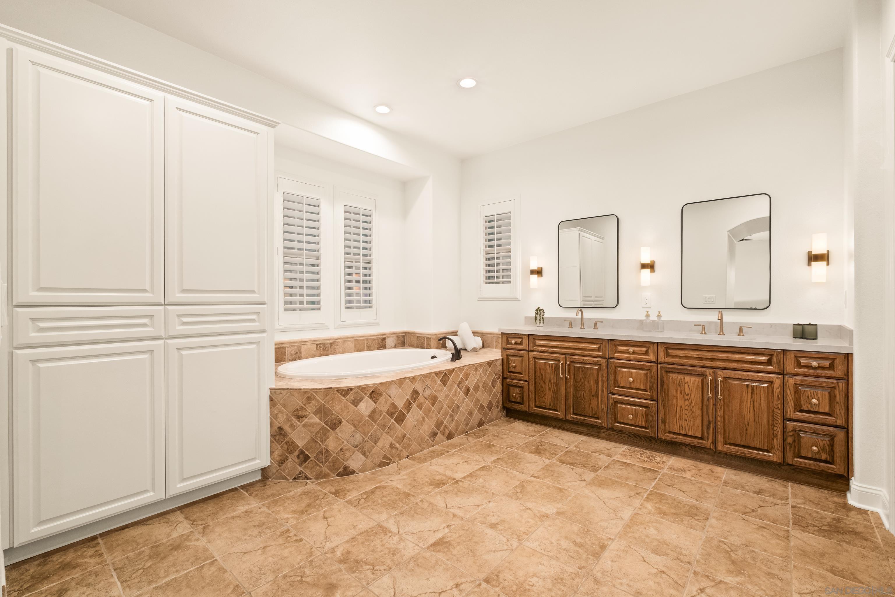 Detail Gallery Image 24 of 44 For 7175  Sitio Caballero, Carlsbad,  CA 92009 - 4 Beds | 3/1 Baths