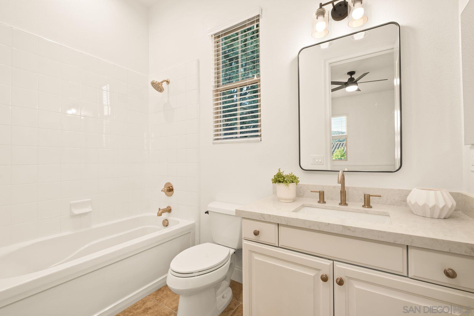 Detail Gallery Image 25 of 44 For 7175  Sitio Caballero, Carlsbad,  CA 92009 - 4 Beds | 3/1 Baths