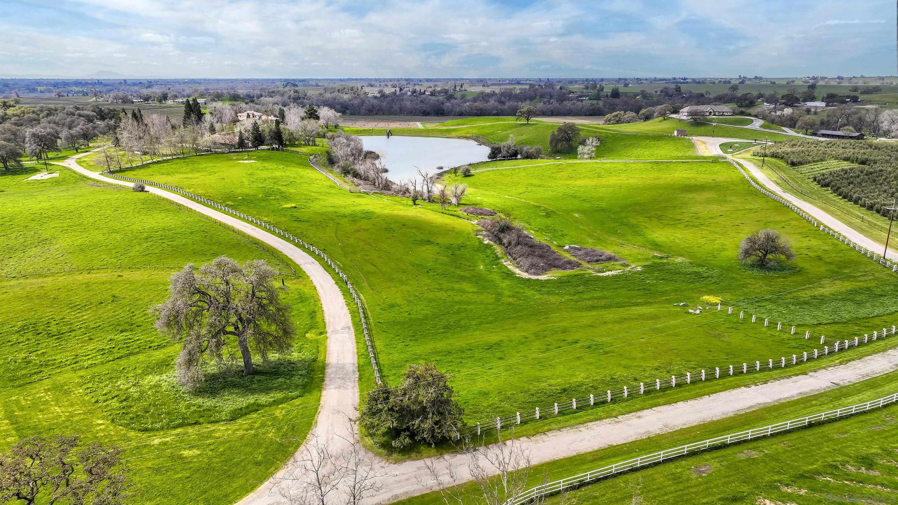 Detail Gallery Image 33 of 68 For 24943 N Mcintire Road, Clements,  CA 95227 - 5 Beds | 3 Baths