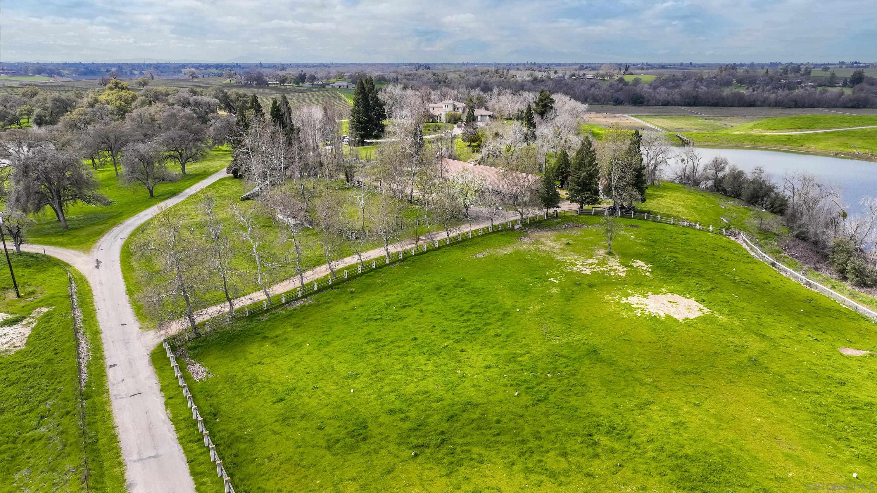 Detail Gallery Image 34 of 68 For 24943 N Mcintire Road, Clements,  CA 95227 - 5 Beds | 3 Baths