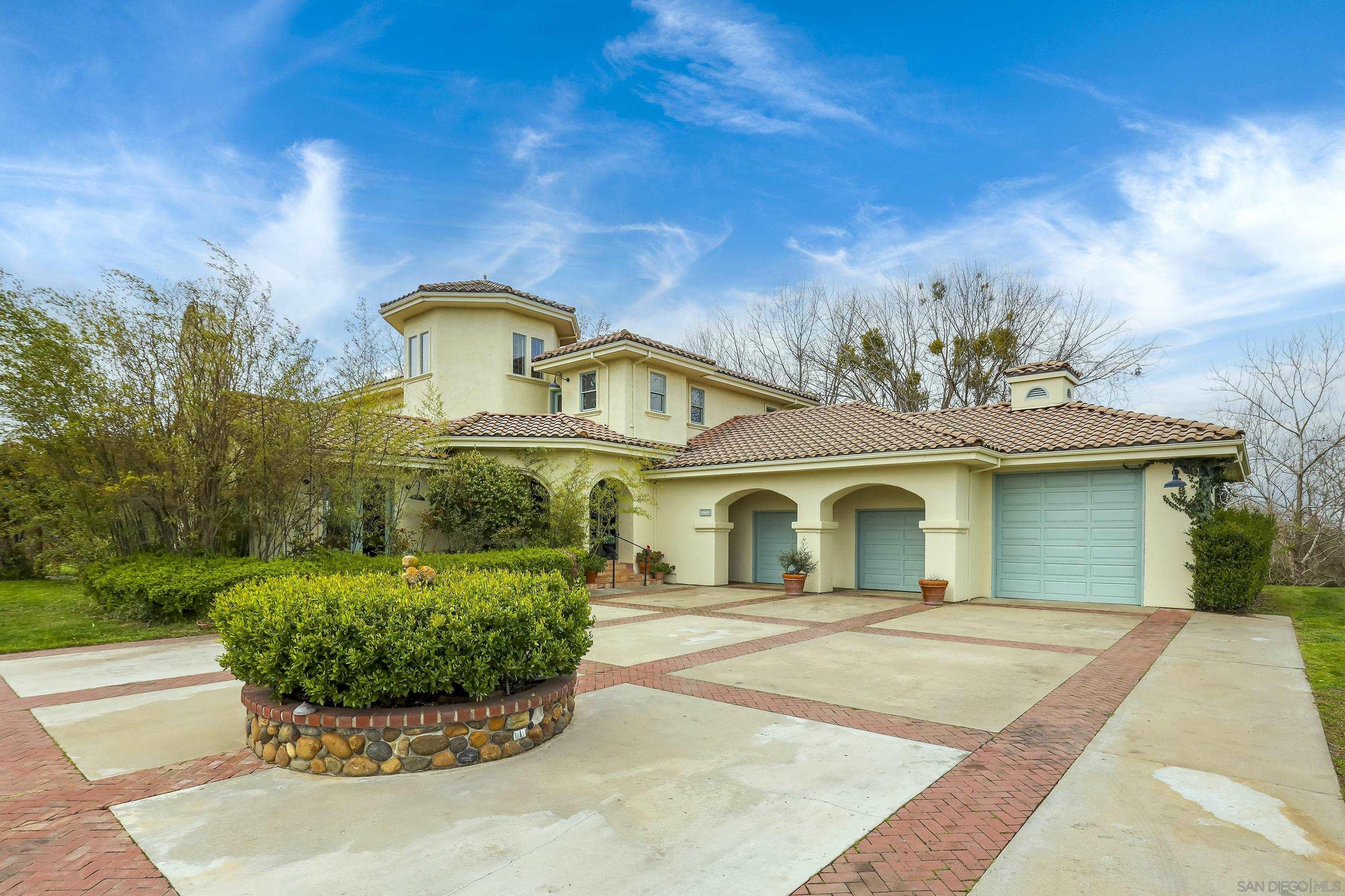 Detail Gallery Image 7 of 68 For 24943 N Mcintire Road, Clements,  CA 95227 - 5 Beds | 3 Baths