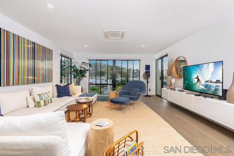 Front Image Thumbnail for SD260006708