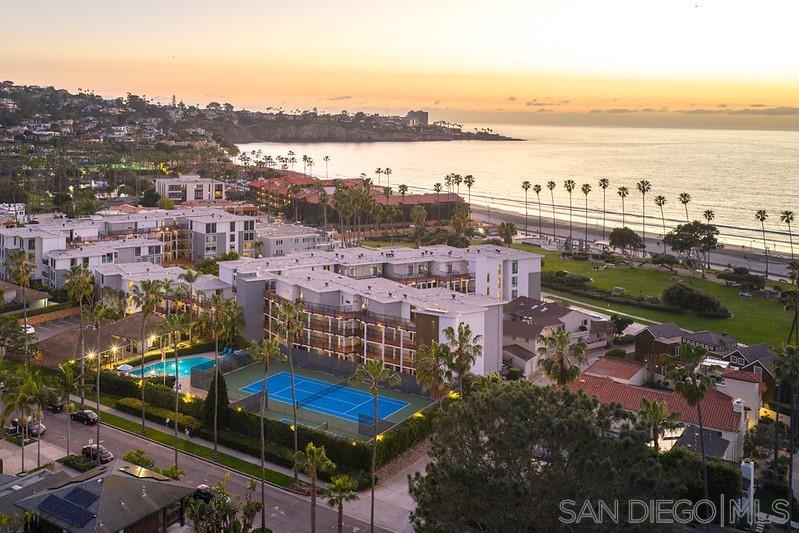 Detail Gallery Image 26 of 31 For 2130  Vallecitos  342, La Jolla,  CA 92037 - 2 Beds | 2 Baths