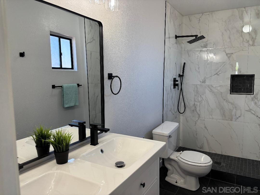 Detail Gallery Image 17 of 31 For 9211  Todos Santos Drive, Santee,  CA 92071 - 4 Beds | 2 Baths