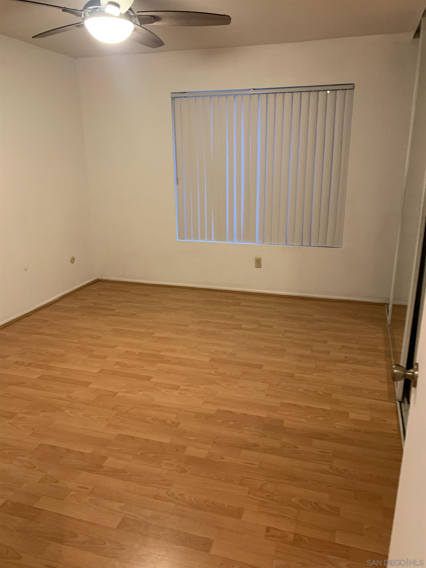 Detail Gallery Image 11 of 18 For 4538  Sunrise Ridge, Oceanside,  CA 92056 - 3 Beds | 2 Baths