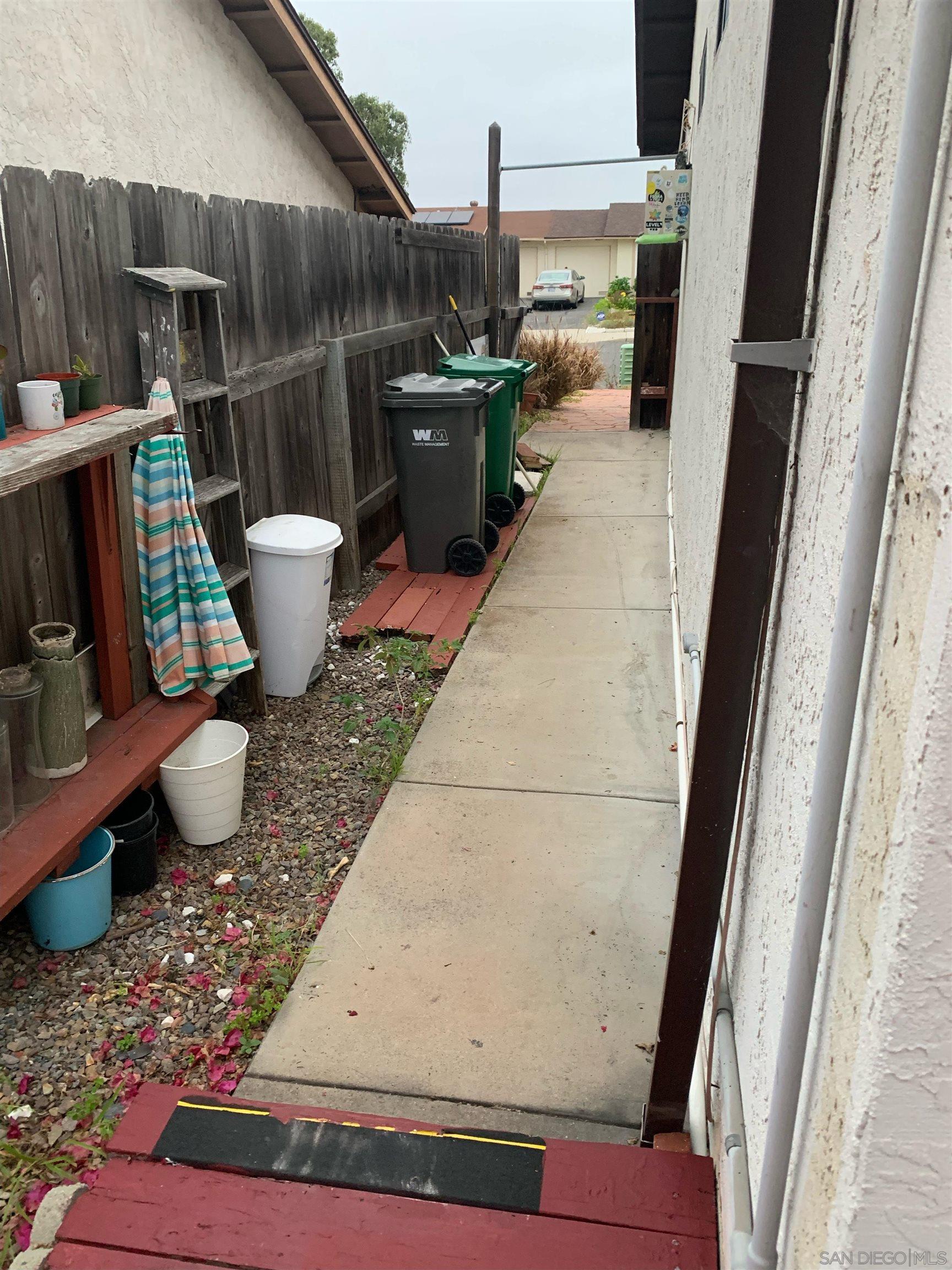 Detail Gallery Image 18 of 18 For 4538  Sunrise Ridge, Oceanside,  CA 92056 - 3 Beds | 2 Baths