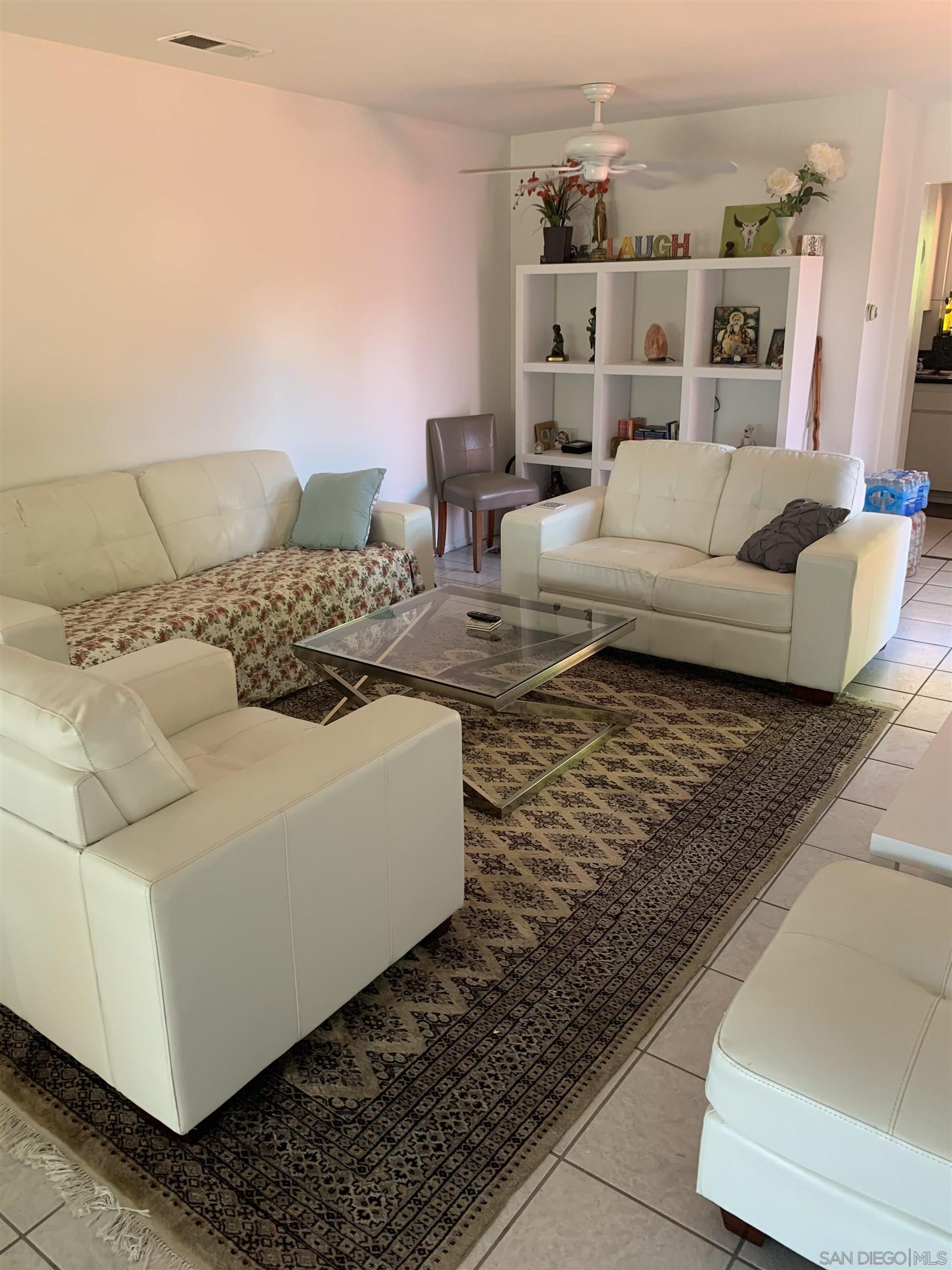 Detail Gallery Image 5 of 18 For 4538  Sunrise Ridge, Oceanside,  CA 92056 - 3 Beds | 2 Baths