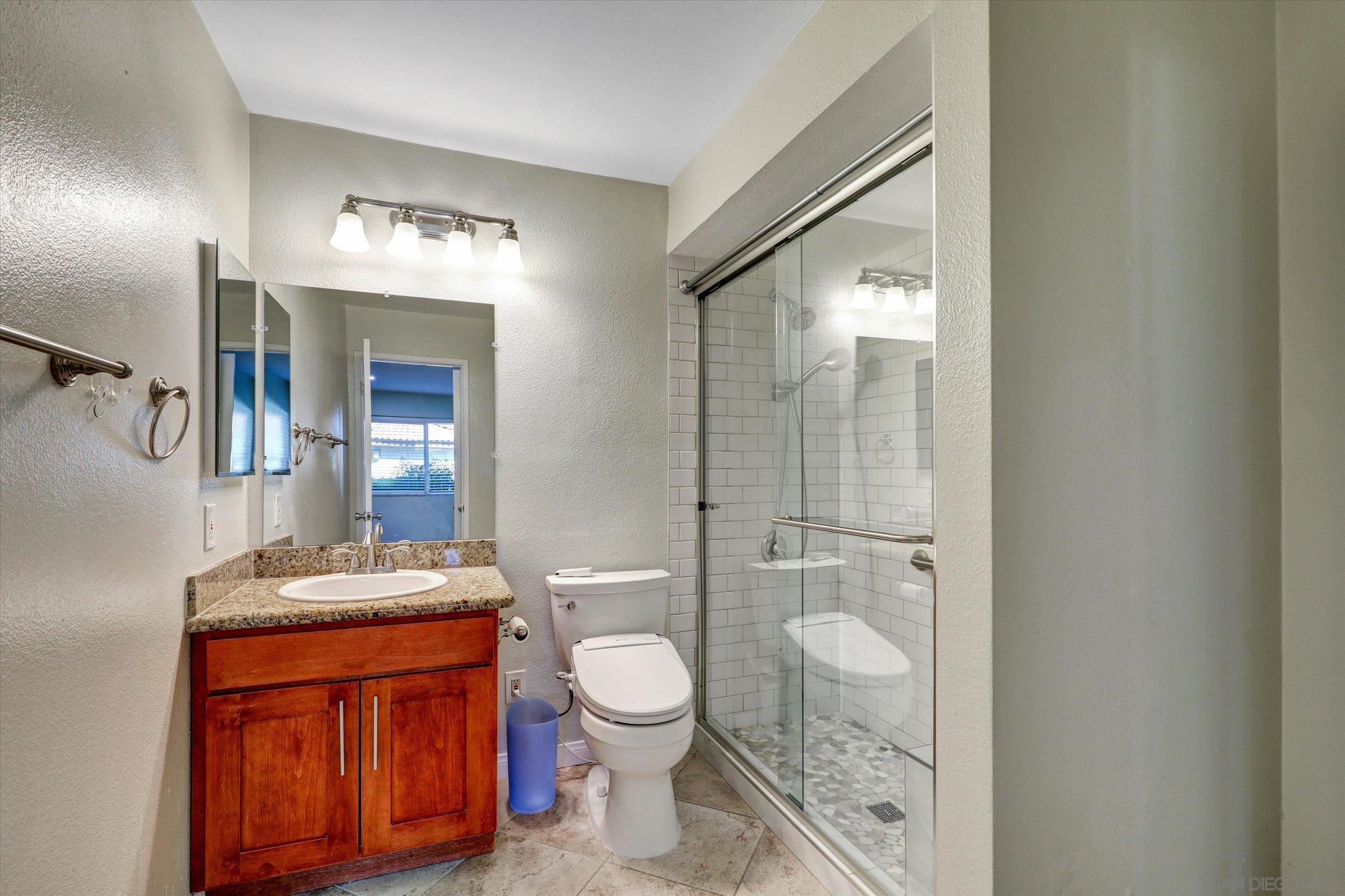 Detail Gallery Image 8 of 19 For 9837  Caspi Gardens Dr 7, Santee,  CA 92071 - 2 Beds | 1/1 Baths