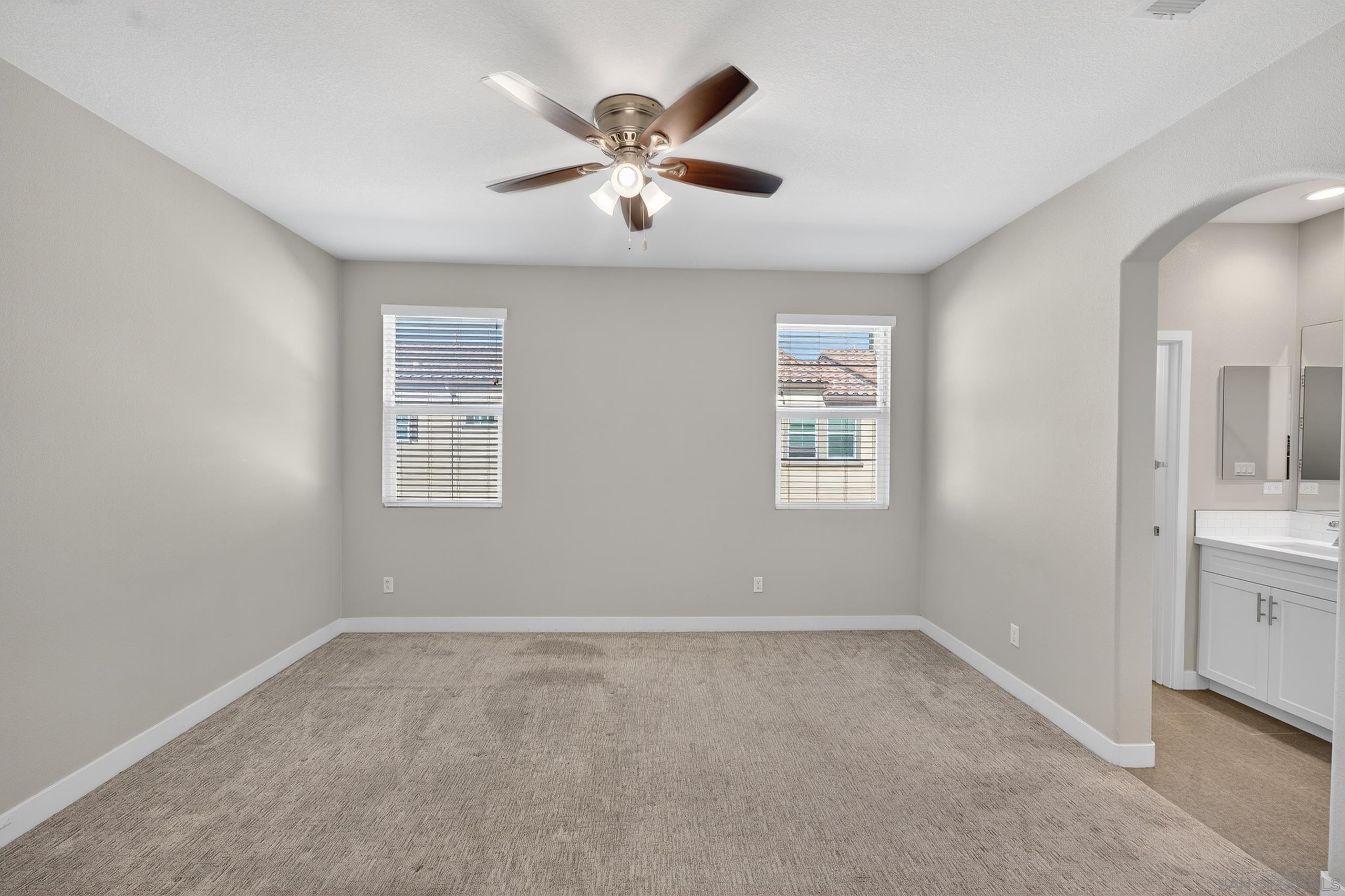Detail Gallery Image 15 of 53 For 4321  Star Path Way 3, Oceanside,  CA 92056 - 2 Beds | 2/1 Baths