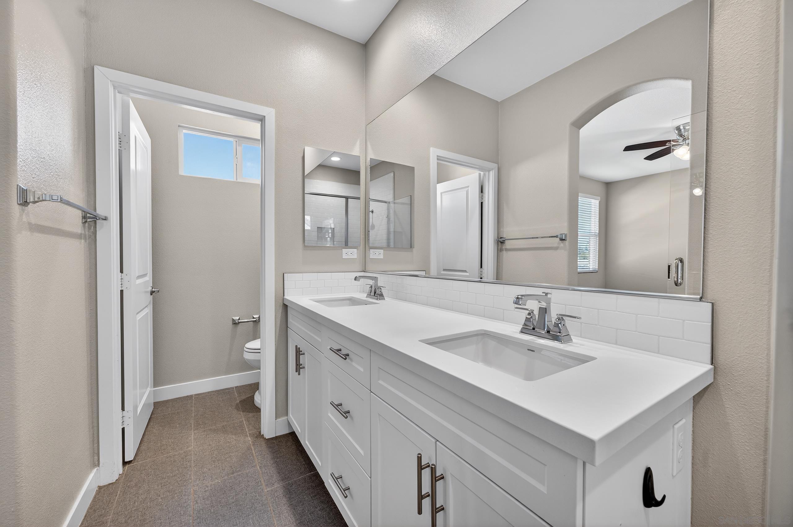 Detail Gallery Image 17 of 53 For 4321  Star Path Way 3, Oceanside,  CA 92056 - 2 Beds | 2/1 Baths