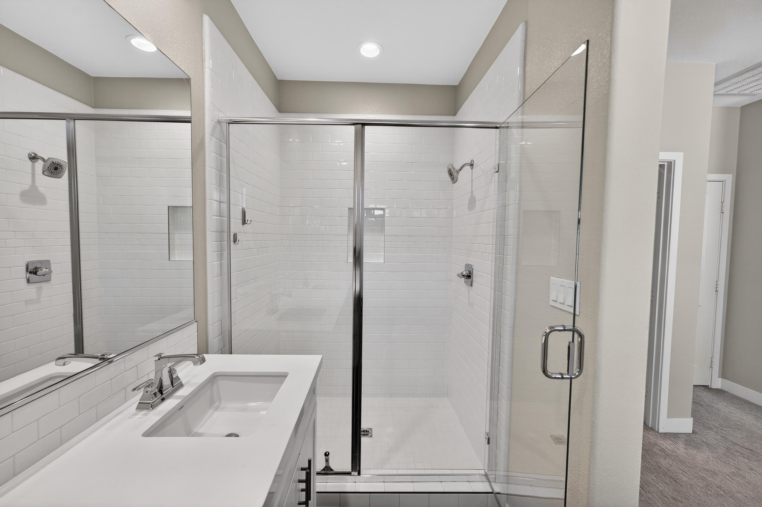 Detail Gallery Image 18 of 53 For 4321  Star Path Way 3, Oceanside,  CA 92056 - 2 Beds | 2/1 Baths