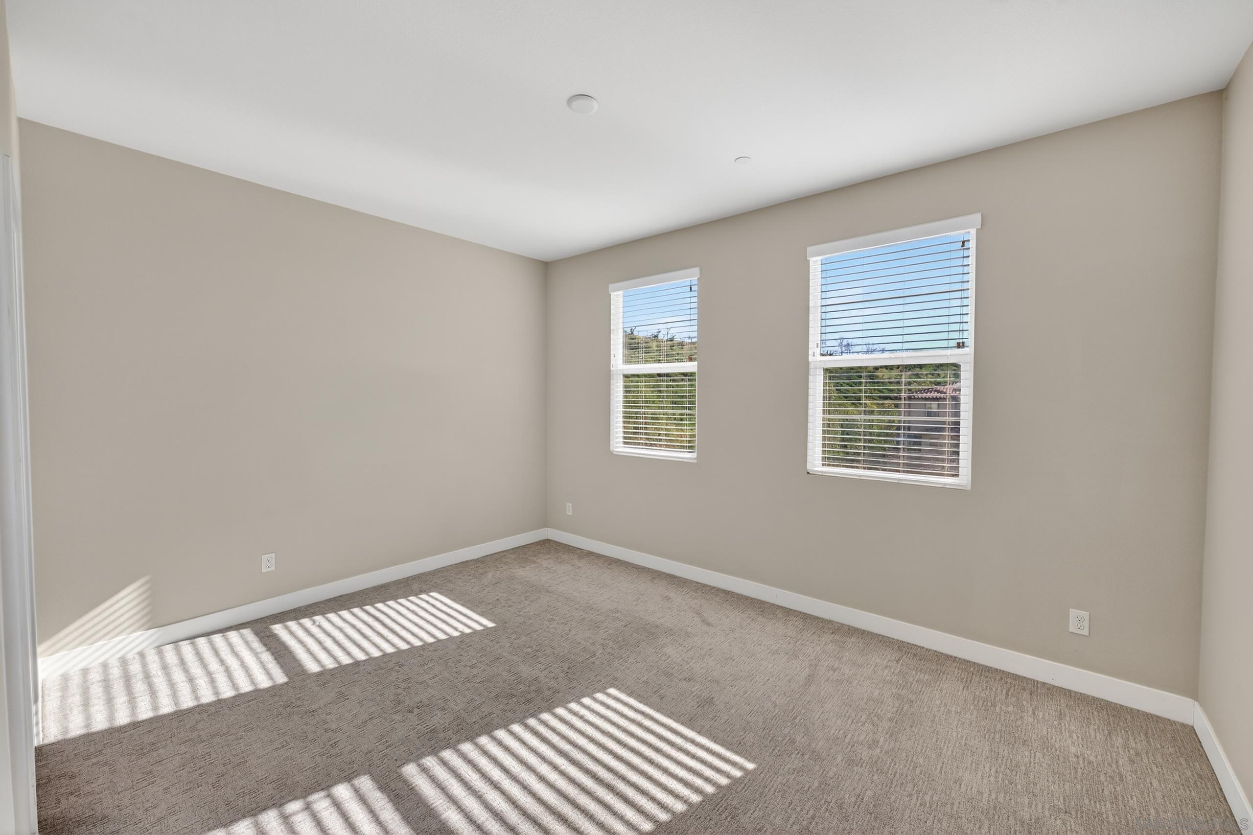 Detail Gallery Image 25 of 53 For 4321  Star Path Way 3, Oceanside,  CA 92056 - 2 Beds | 2/1 Baths