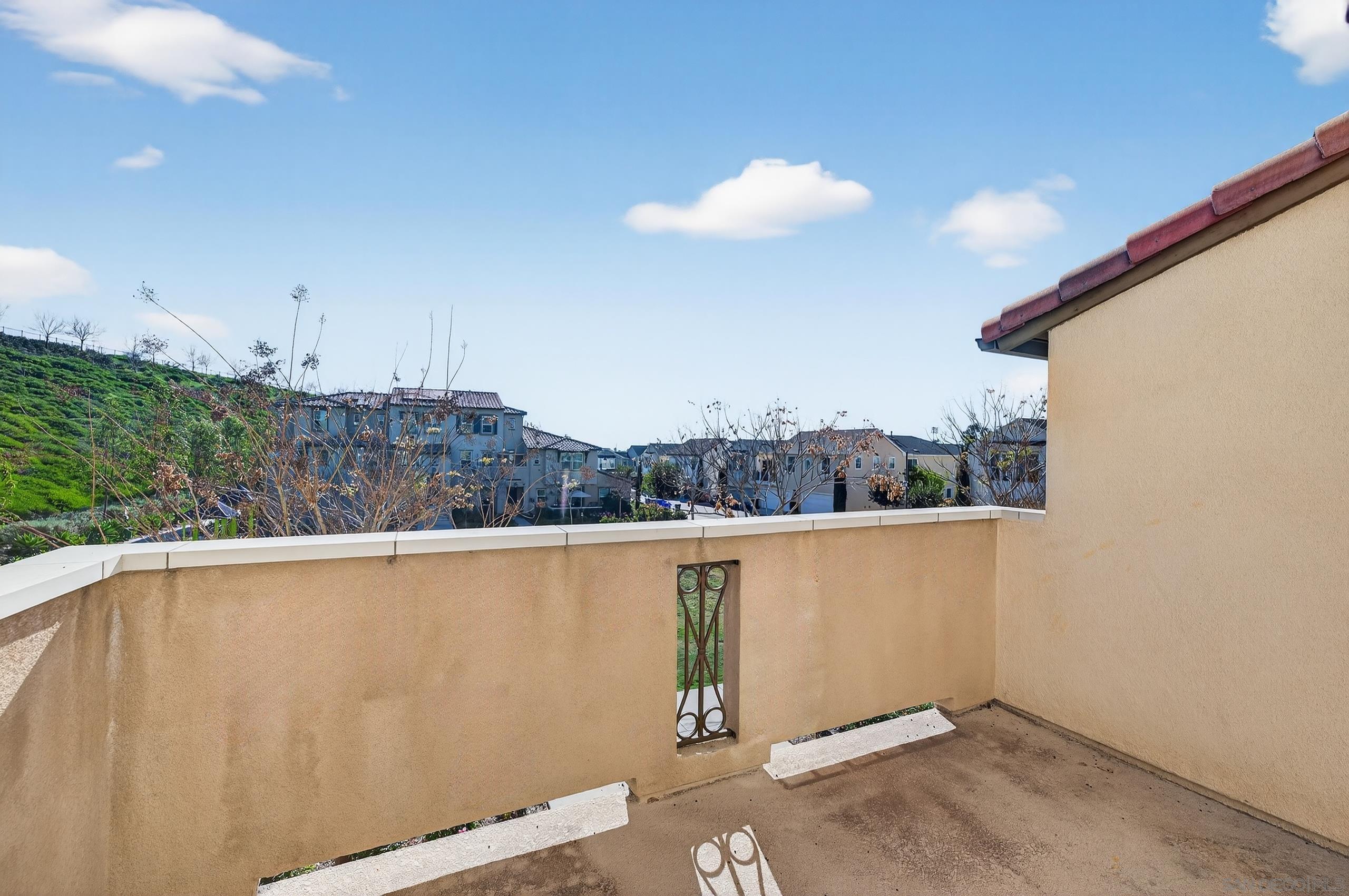 Detail Gallery Image 36 of 53 For 4321  Star Path Way 3, Oceanside,  CA 92056 - 2 Beds | 2/1 Baths