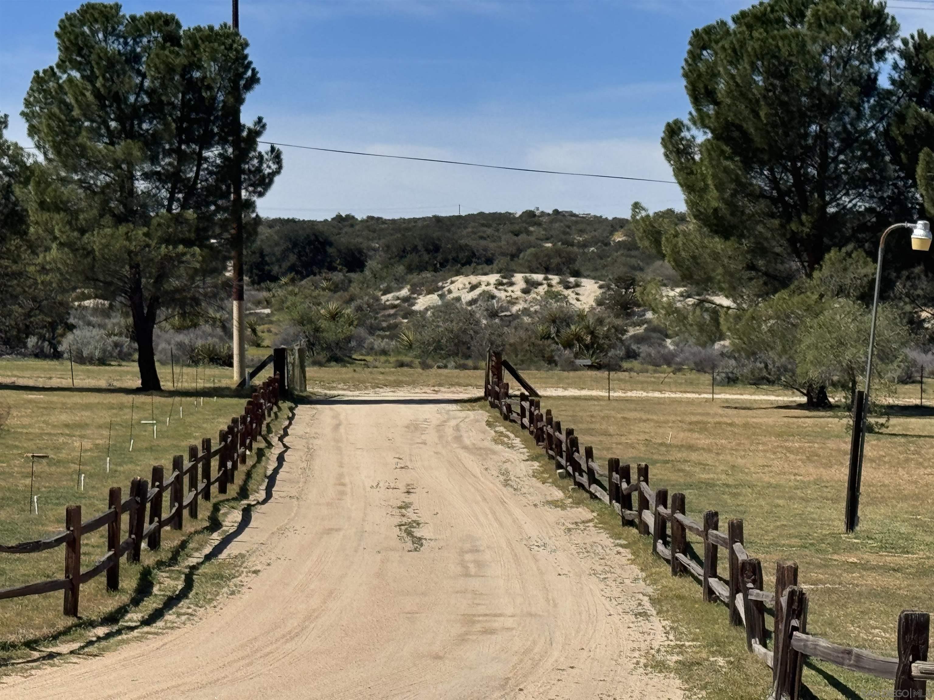 Detail Gallery Image 26 of 75 For 41083  Old Highway 80, Boulevard,  CA 91905 - 3 Beds | 2/1 Baths