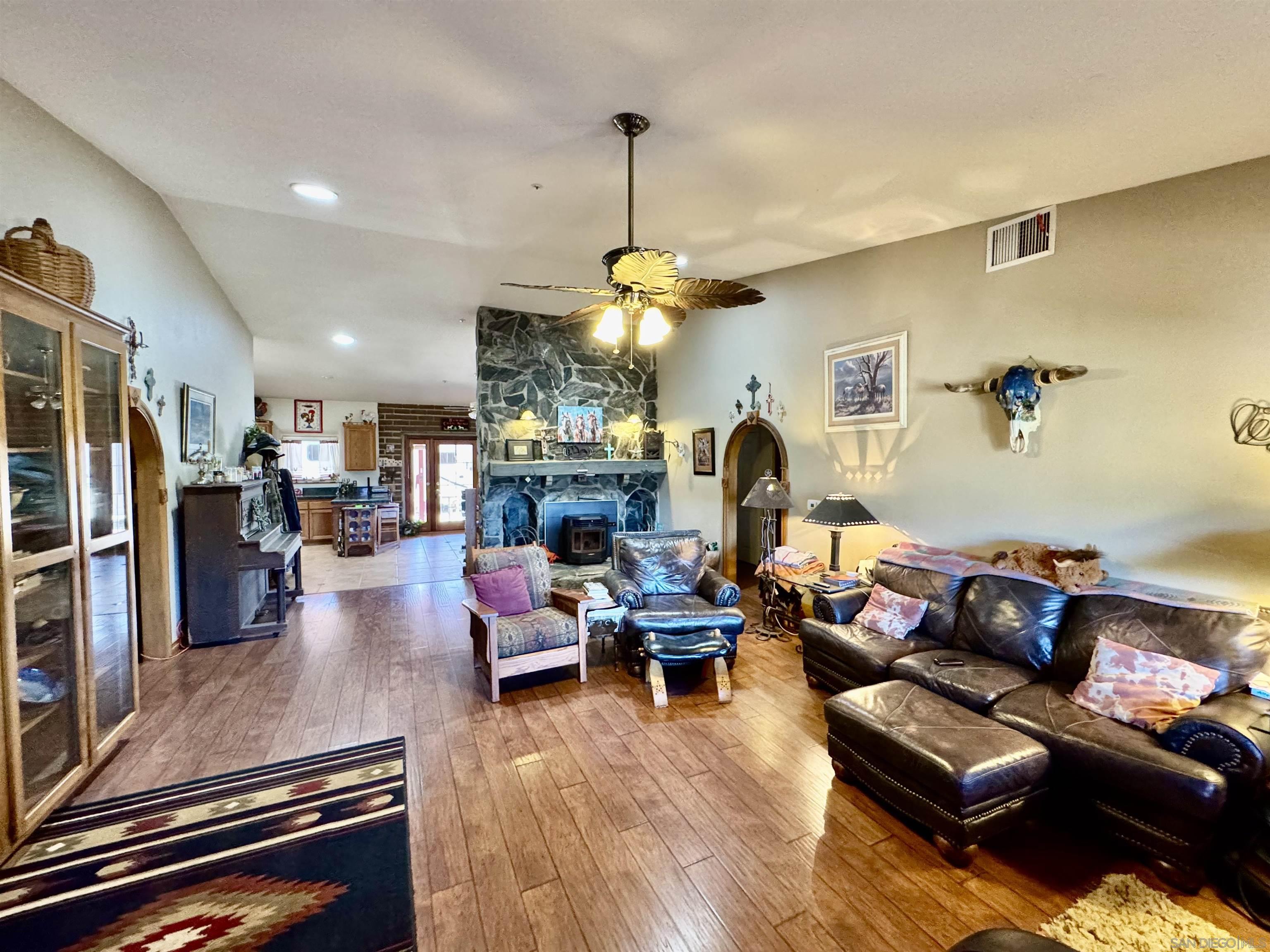 Detail Gallery Image 47 of 75 For 41083  Old Highway 80, Boulevard,  CA 91905 - 3 Beds | 2/1 Baths