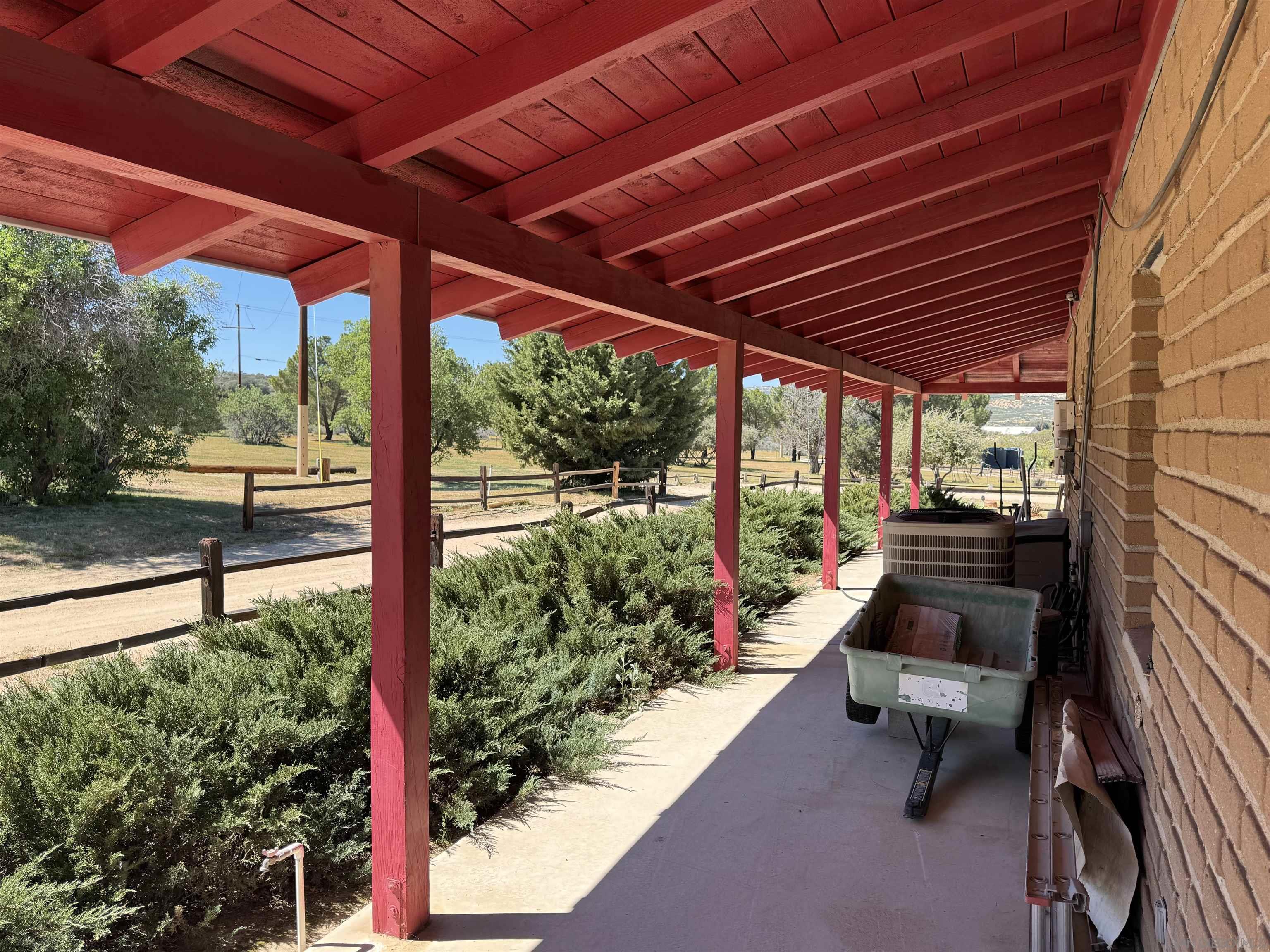 Detail Gallery Image 9 of 75 For 41083  Old Highway 80, Boulevard,  CA 91905 - 3 Beds | 2/1 Baths