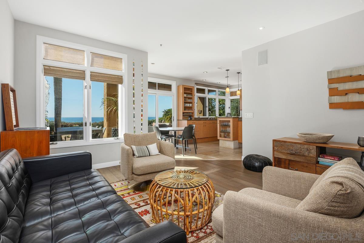 Detail Gallery Image 17 of 40 For 849  N Rios Ave, Solana Beach,  CA 92075 - 4 Beds | 2/1 Baths