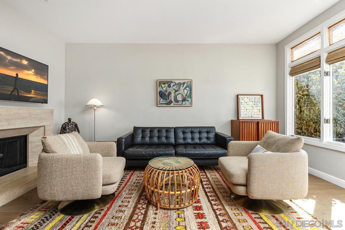 Detail Gallery Image 19 of 40 For 849  N Rios Ave, Solana Beach,  CA 92075 - 4 Beds | 2/1 Baths