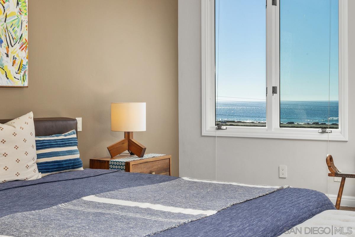 Detail Gallery Image 21 of 40 For 849  N Rios Ave, Solana Beach,  CA 92075 - 4 Beds | 2/1 Baths