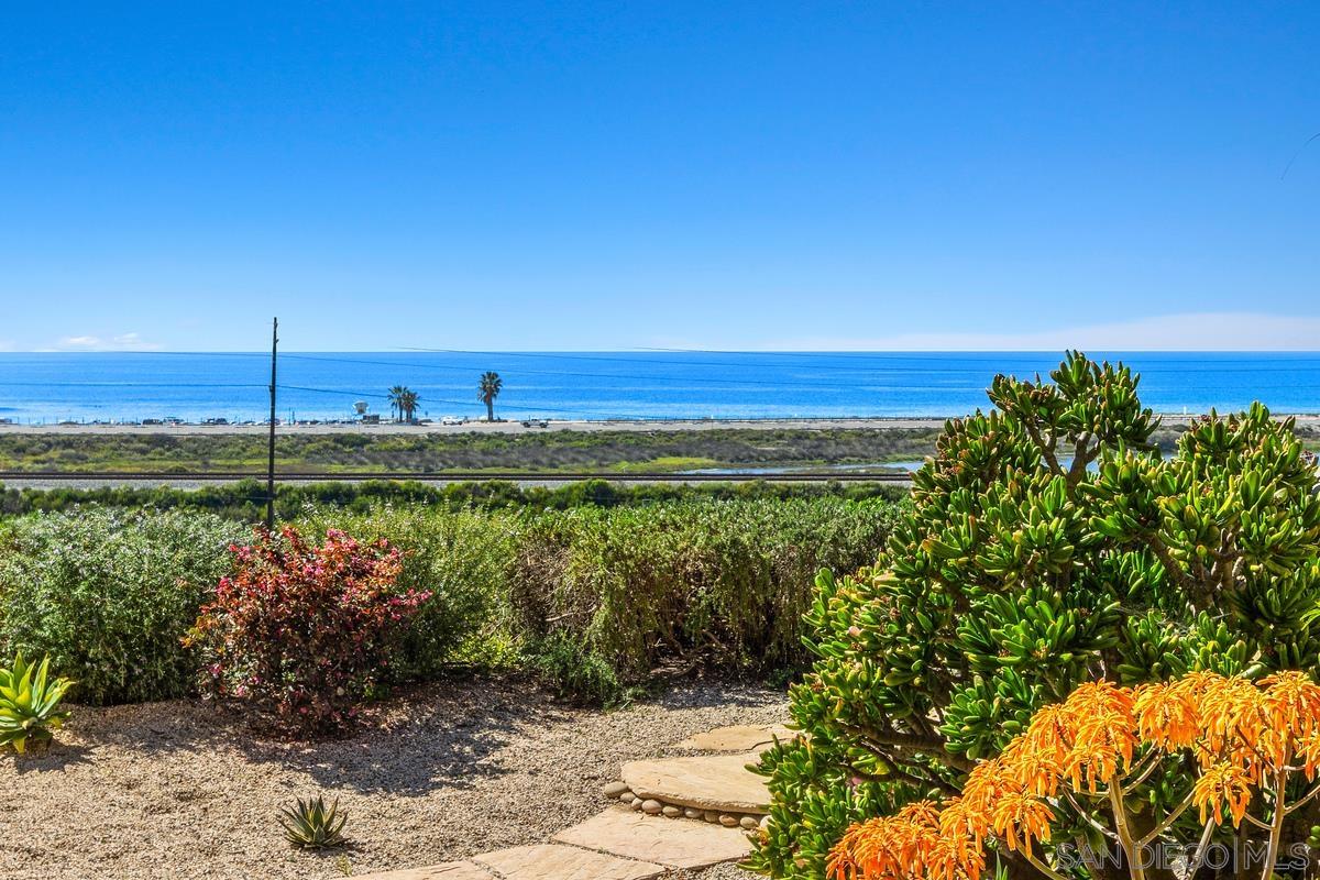 Detail Gallery Image 26 of 40 For 849  N Rios Ave, Solana Beach,  CA 92075 - 4 Beds | 2/1 Baths