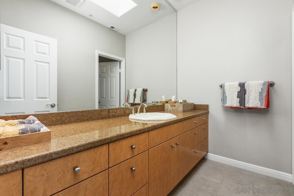 Detail Gallery Image 32 of 40 For 849  N Rios Ave, Solana Beach,  CA 92075 - 4 Beds | 2/1 Baths