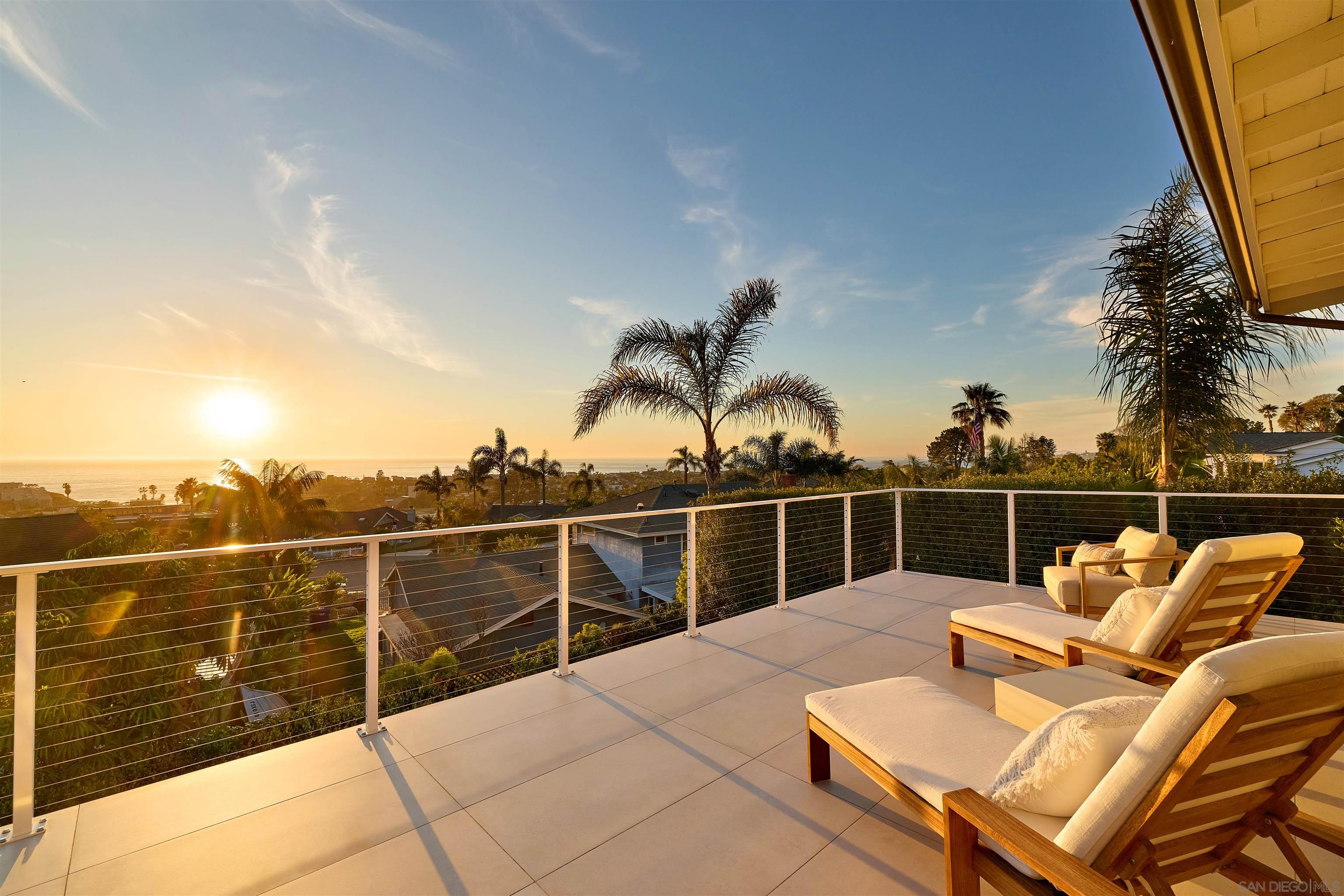 Detail Gallery Image 19 of 43 For 181 S Nardo, Solana Beach,  CA 92075 - 5 Beds | 4/1 Baths