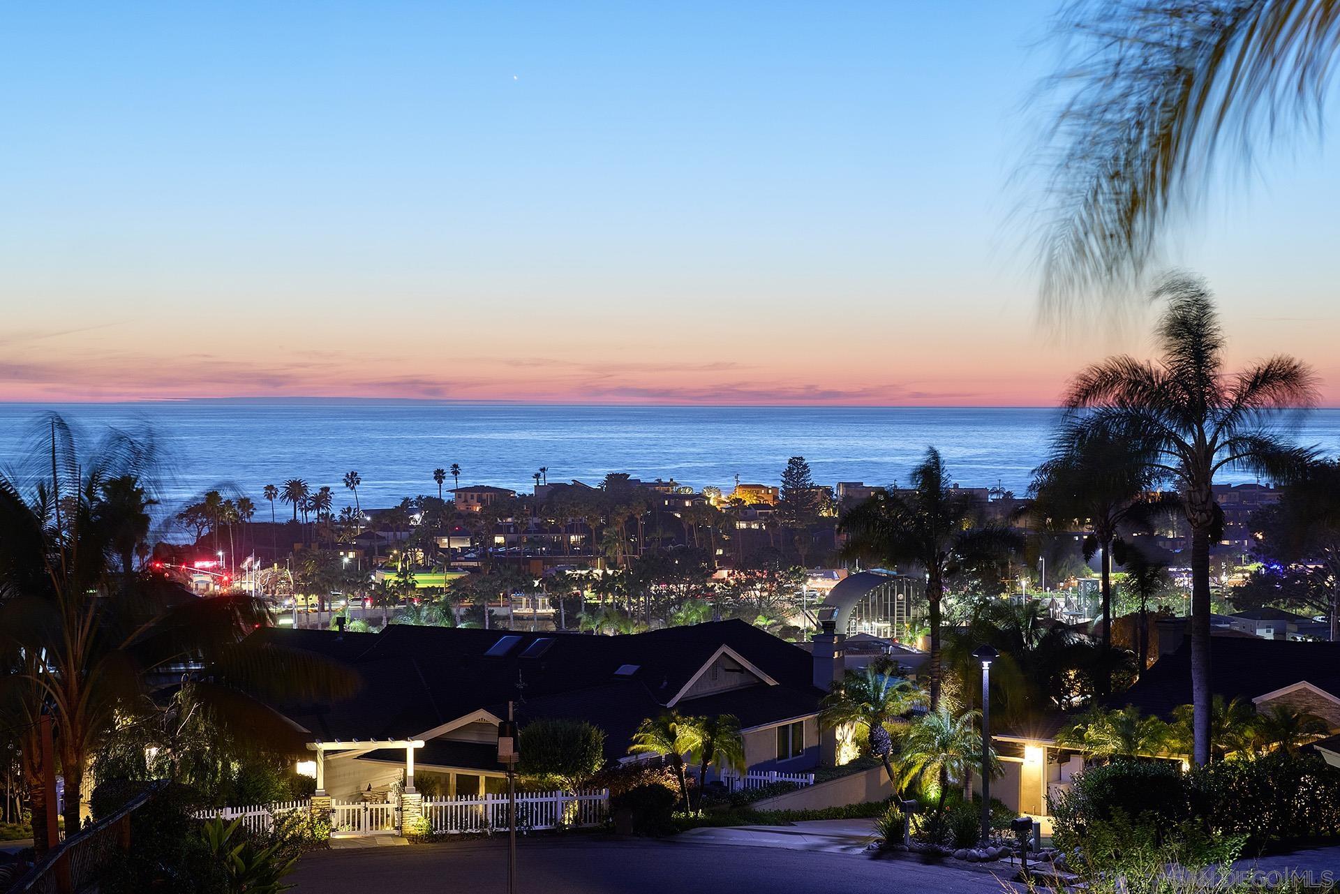 Detail Gallery Image 37 of 43 For 181 S Nardo, Solana Beach,  CA 92075 - 5 Beds | 4/1 Baths