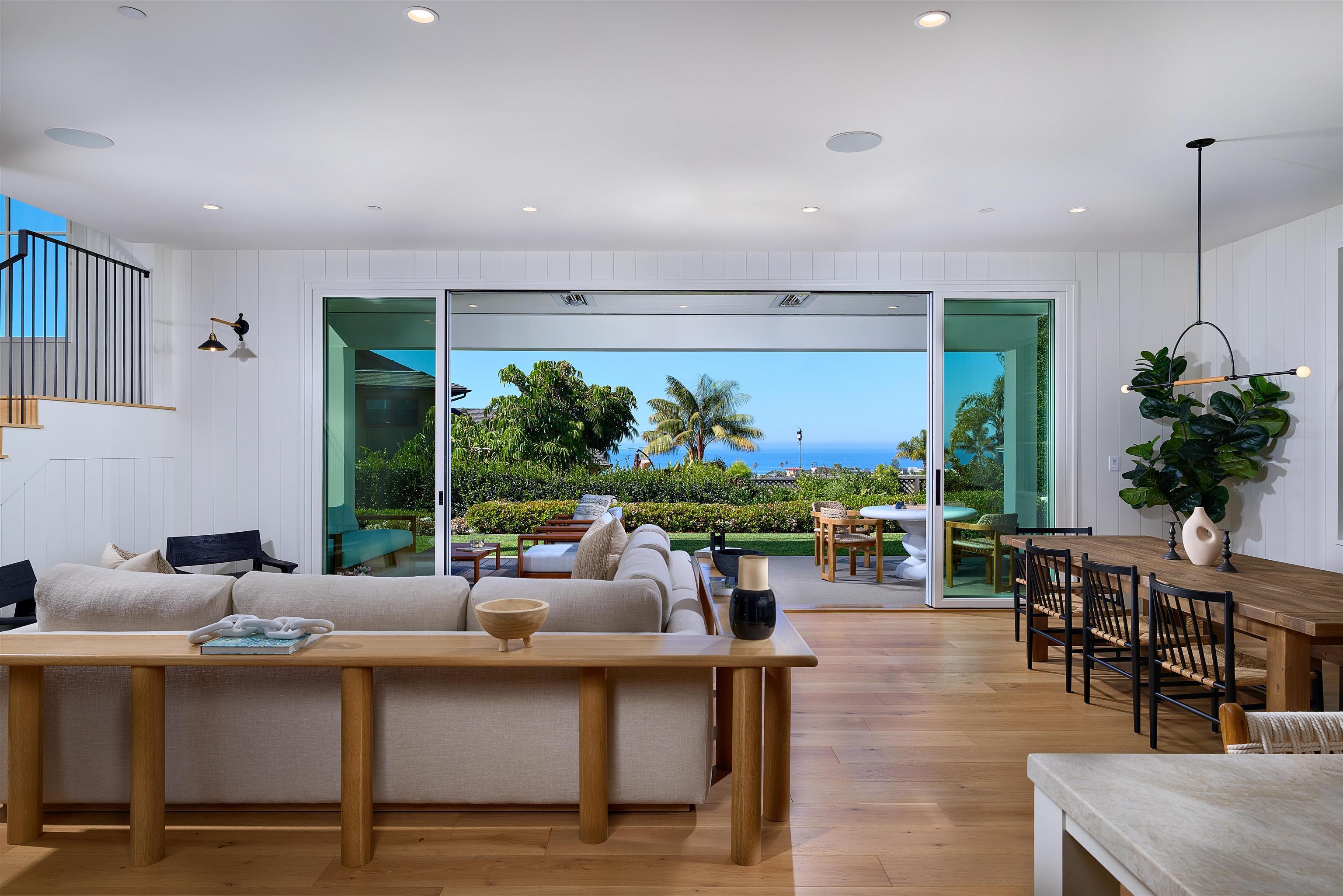 Detail Gallery Image 38 of 43 For 181 S Nardo, Solana Beach,  CA 92075 - 5 Beds | 4/1 Baths