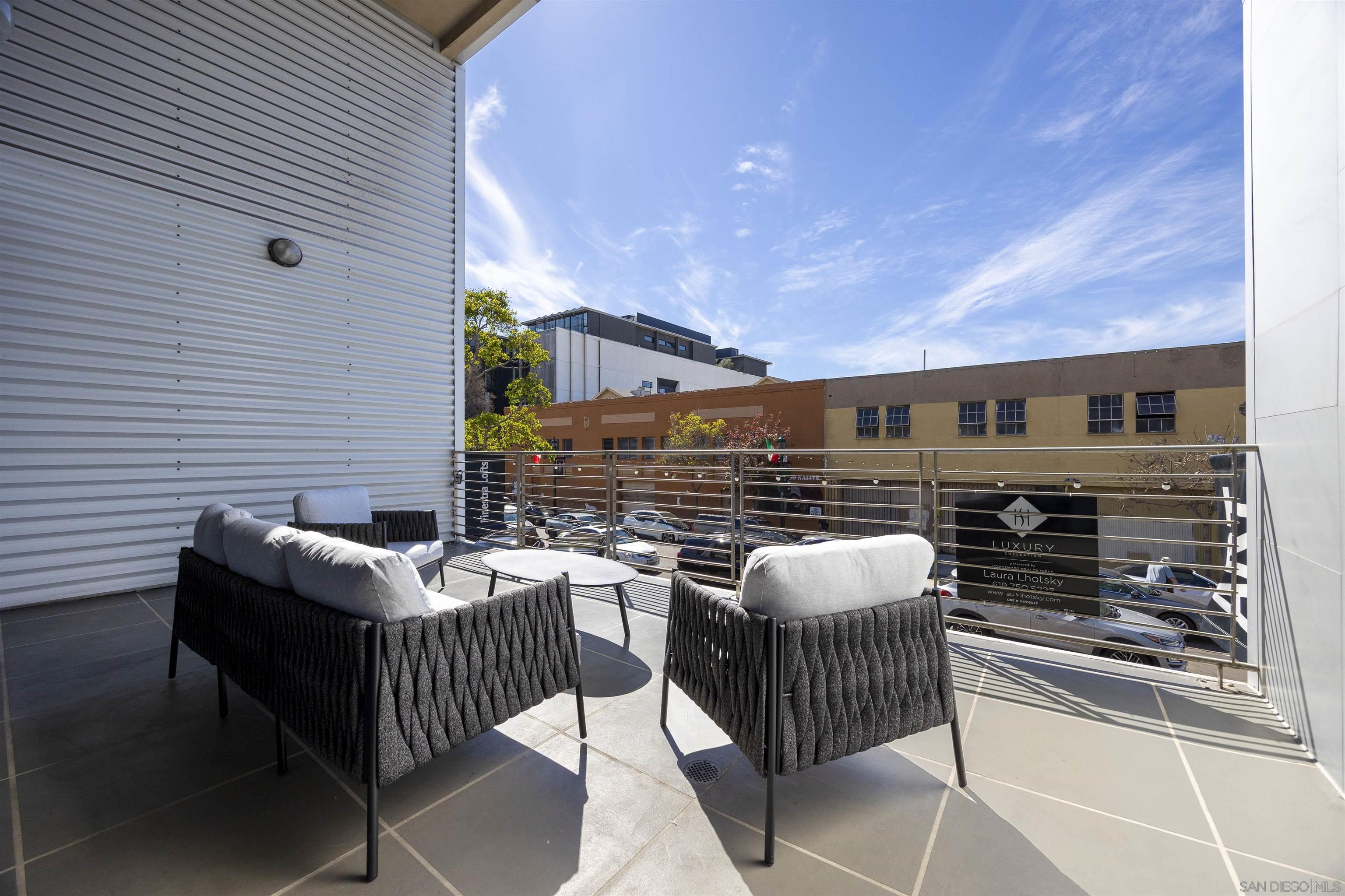 Detail Gallery Image 27 of 45 For 1943  India St  401, San Diego,  CA 92101 - 2 Beds | 2/1 Baths