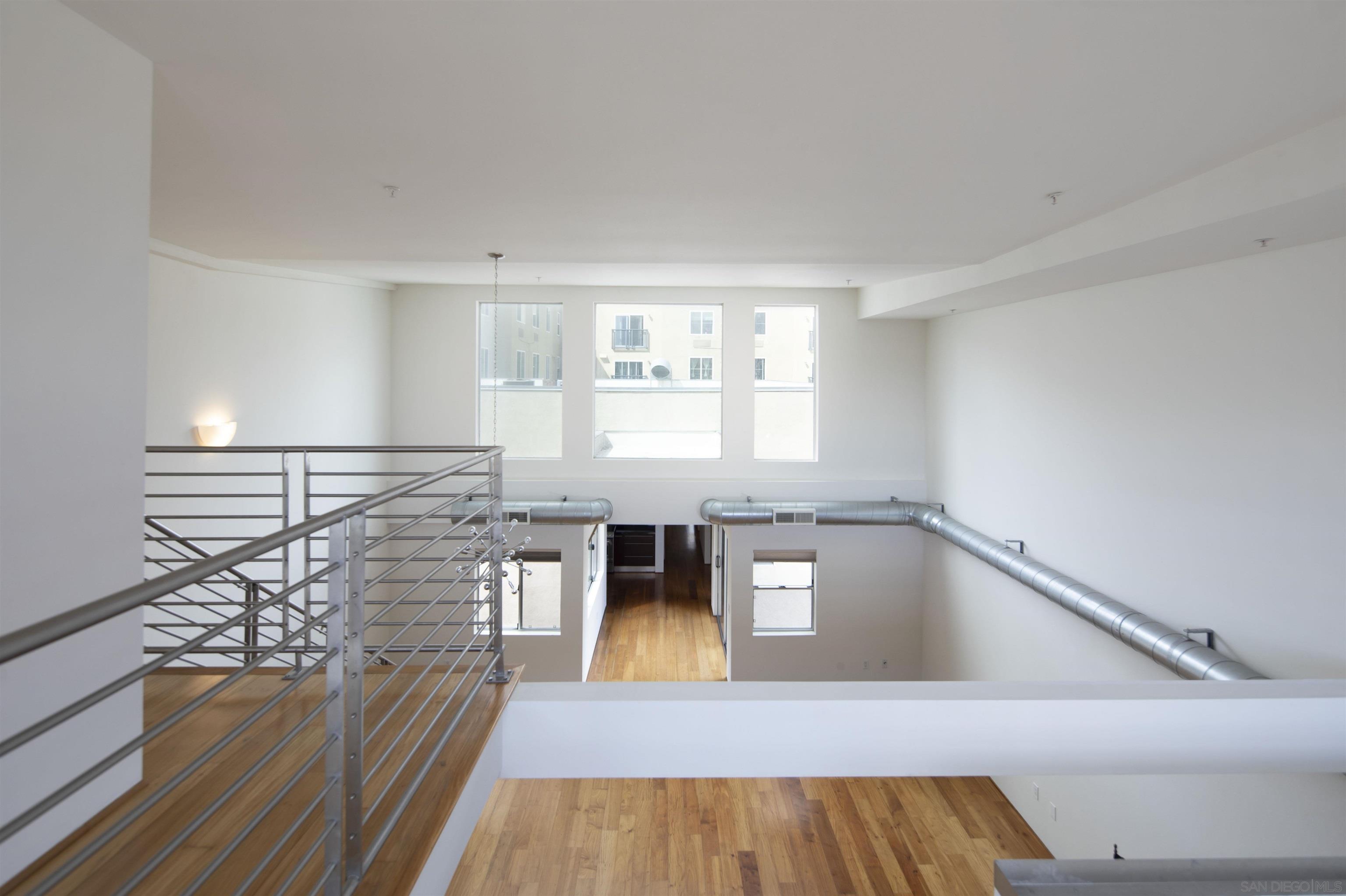 Detail Gallery Image 8 of 45 For 1943  India St  401, San Diego,  CA 92101 - 2 Beds | 2/1 Baths