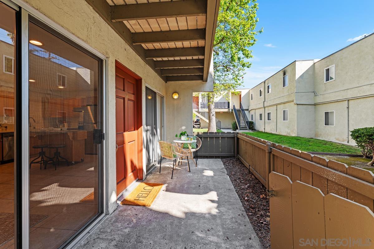 Detail Gallery Image 6 of 22 For 2850  Reynard Way  #11,  San Diego,  CA 92103 - 2 Beds | 1 Baths