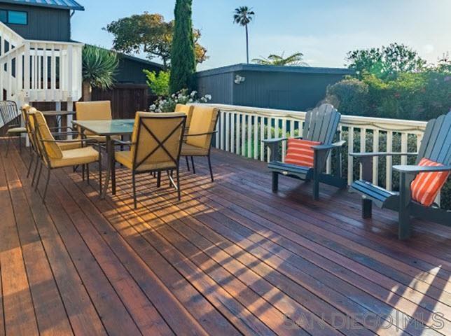 Detail Gallery Image 13 of 24 For 1566  Santa Barbara, San Diego,  CA 92107 - 4 Beds | 3 Baths