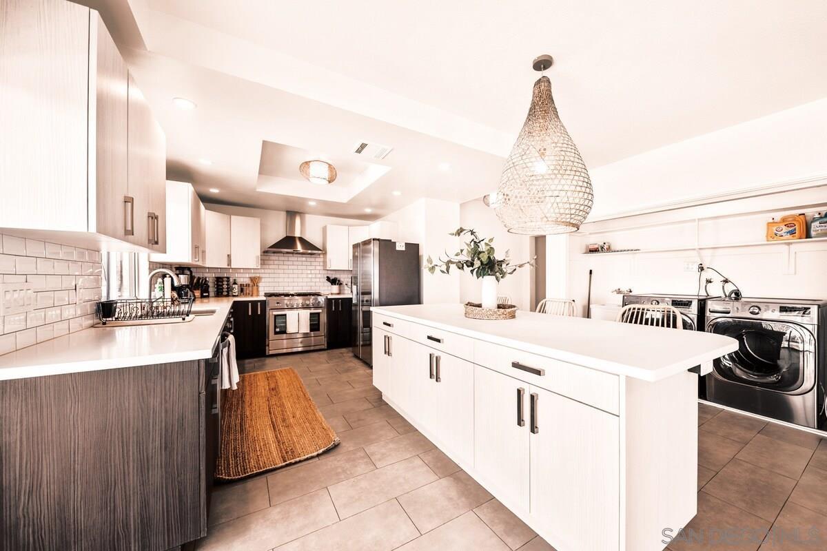 Detail Gallery Image 11 of 28 For 3900  Avenida Tortuga, Joshua Tree,  CA 92252 - 4 Beds | 2 Baths