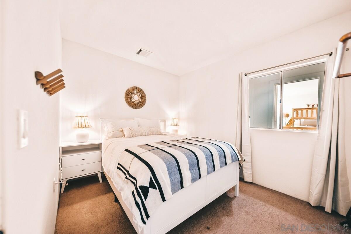 Detail Gallery Image 7 of 28 For 3900  Avenida Tortuga, Joshua Tree,  CA 92252 - 4 Beds | 2 Baths