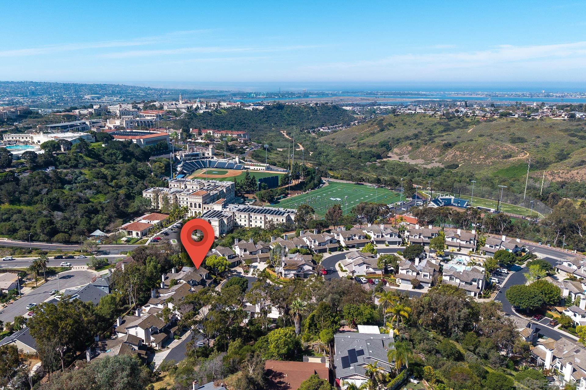 Detail Gallery Image 33 of 35 For 6370  Caminito Del Cervato, San Diego,  CA 92111 - 3 Beds | 3 Baths